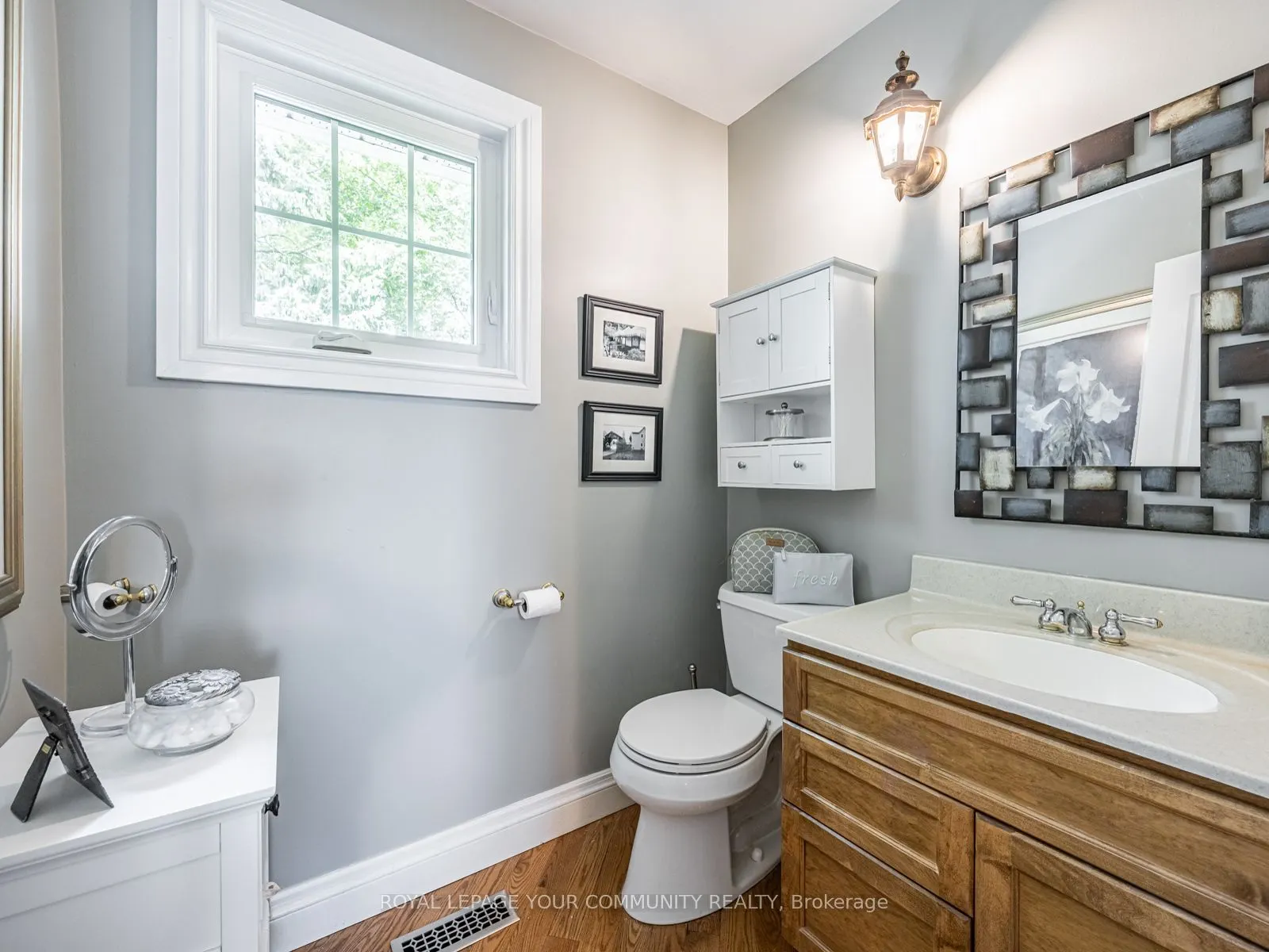 10 Banquo Road