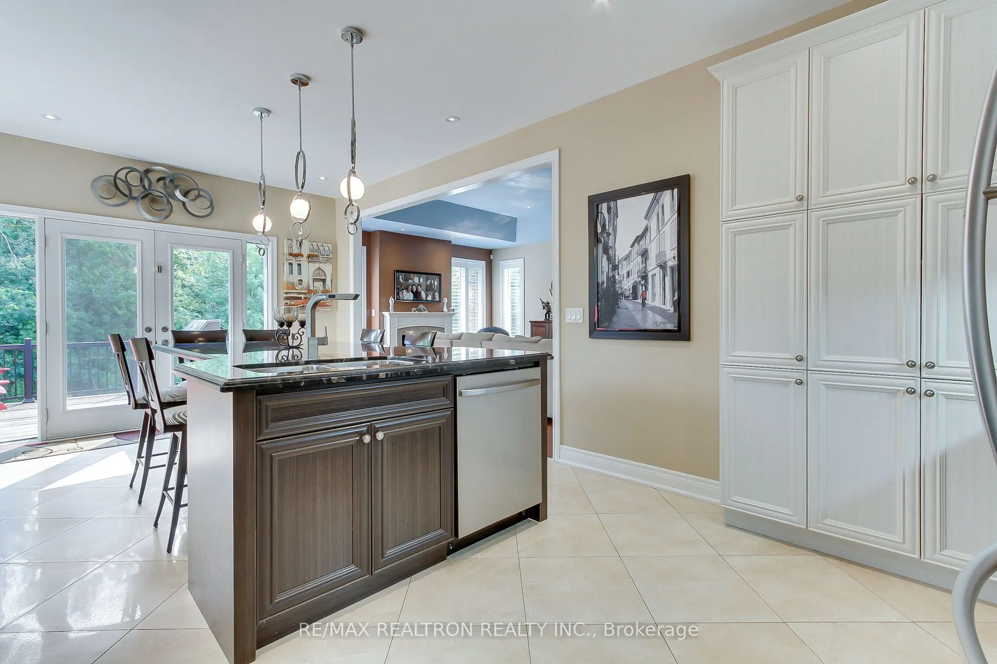 19 Shore Crescent