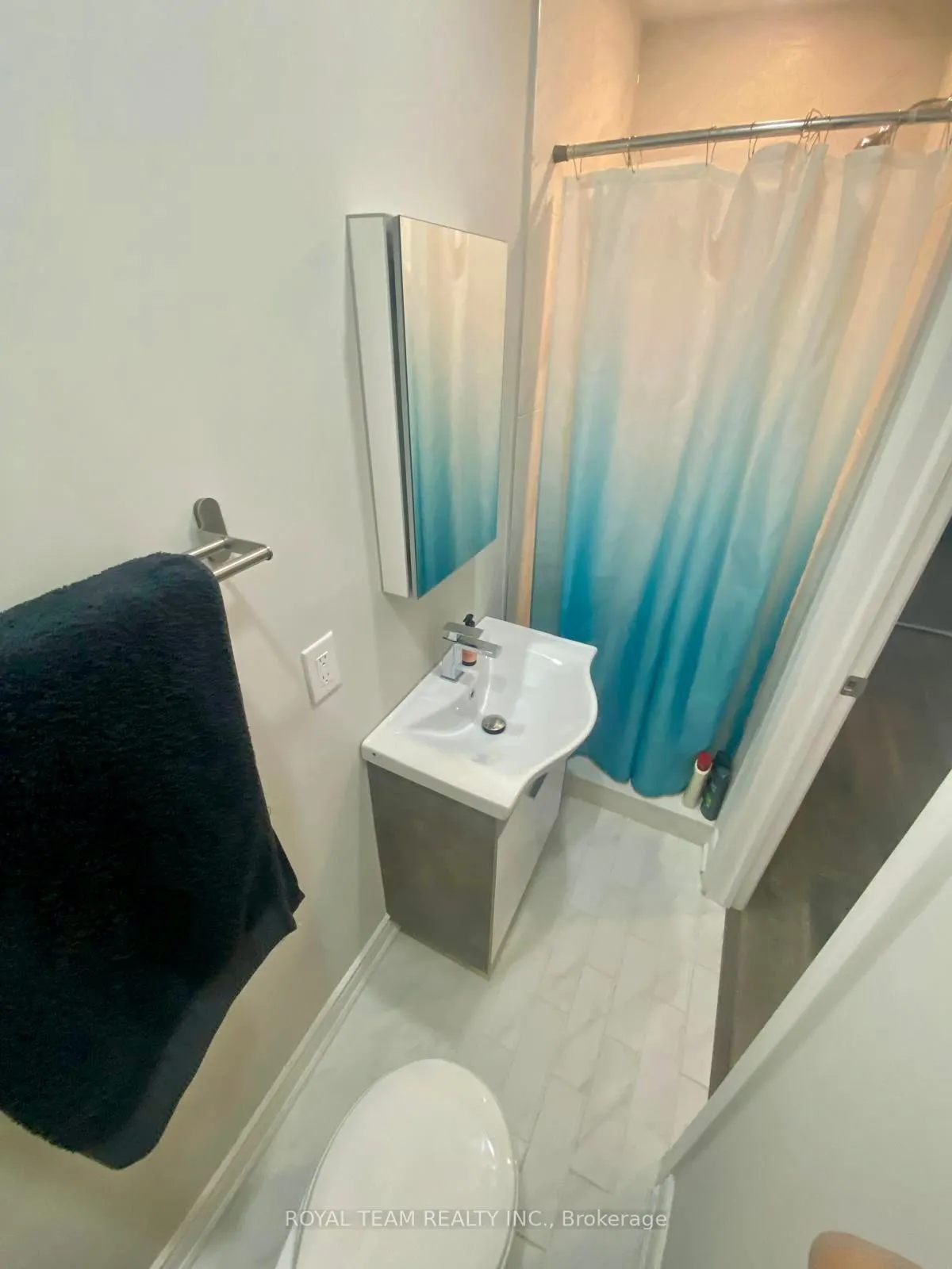 72 Adams Street, #Upper
