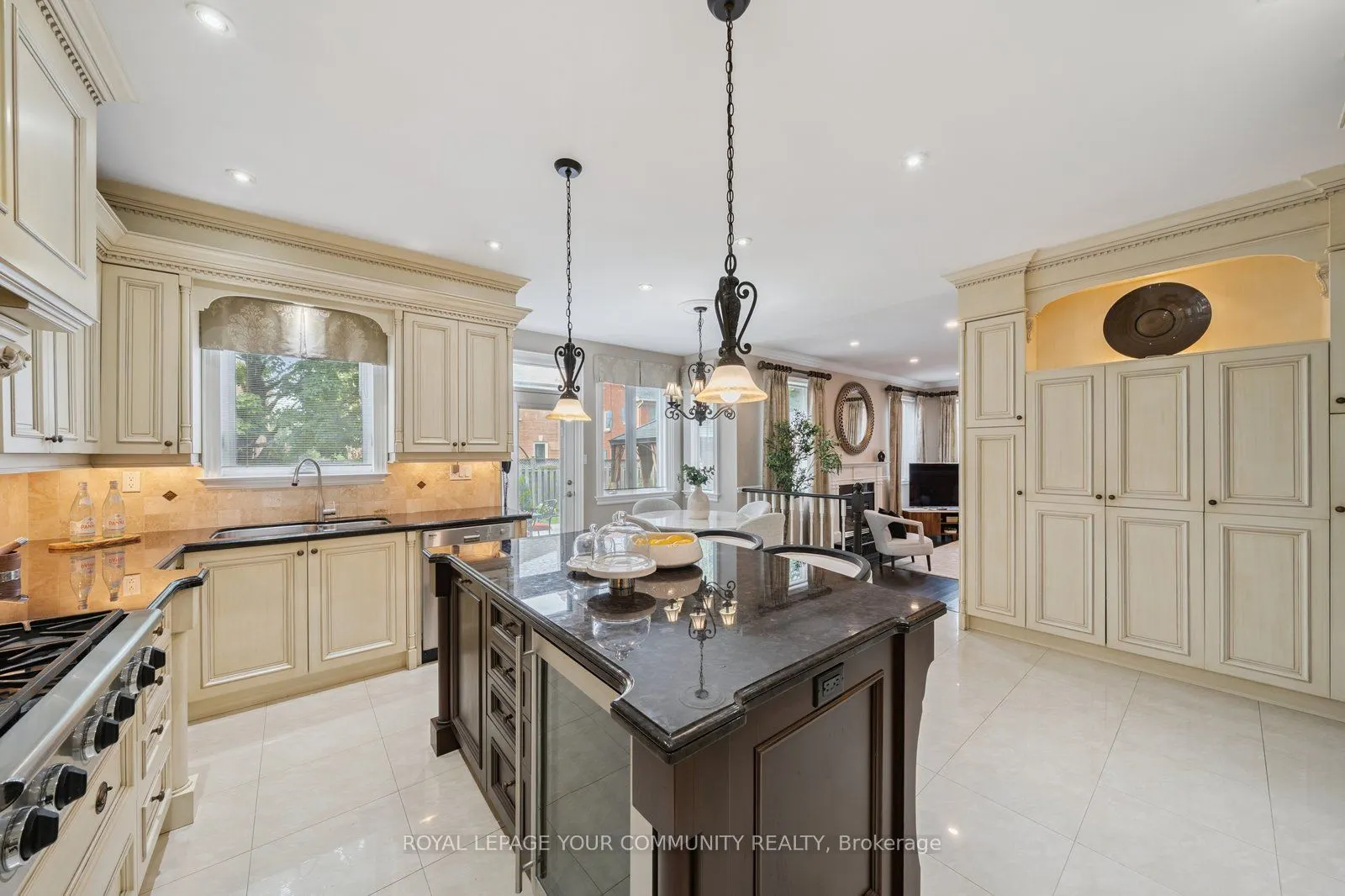 22 Theobalds Circle