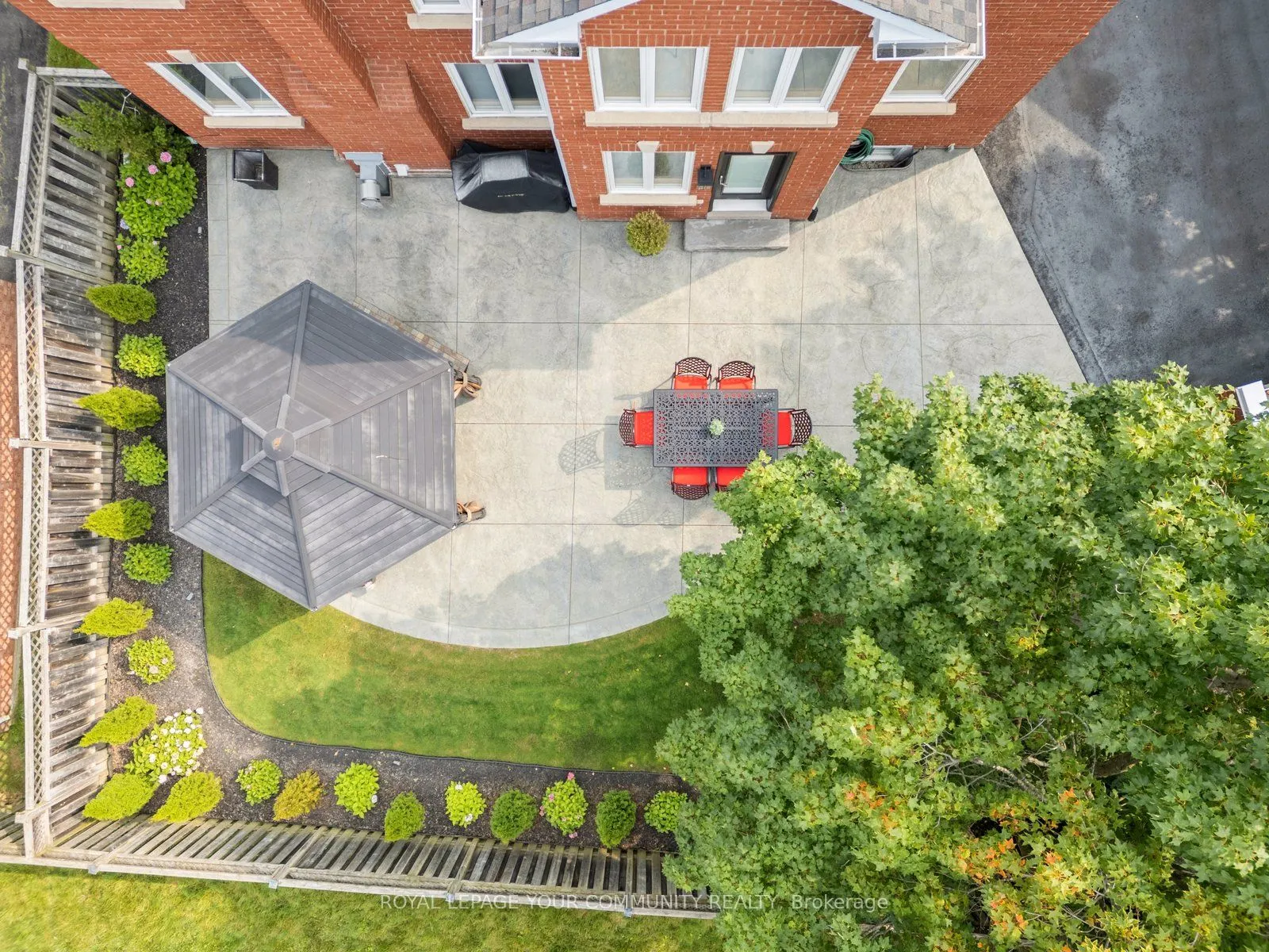 22 Theobalds Circle