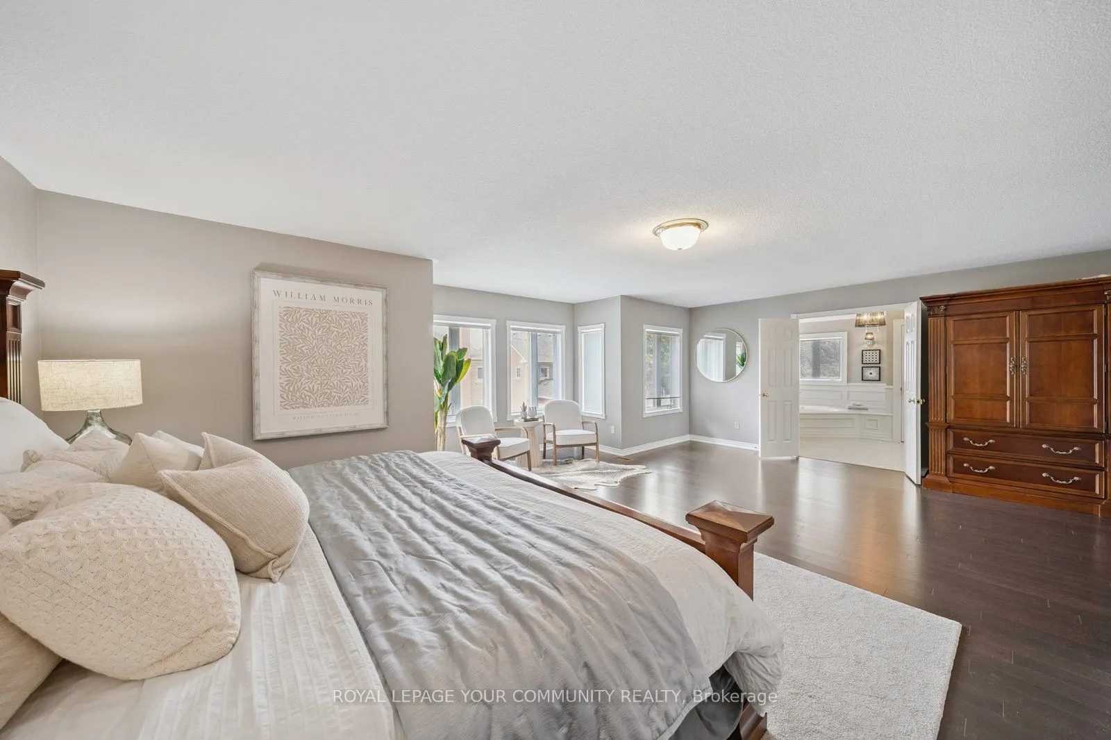 22 Theobalds Circle
