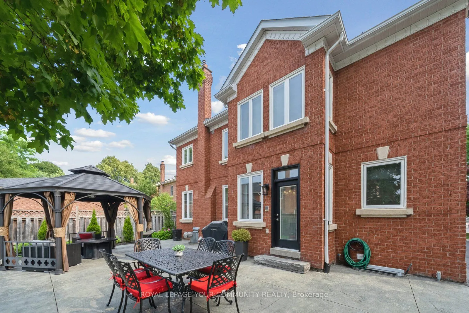 22 Theobalds Circle
