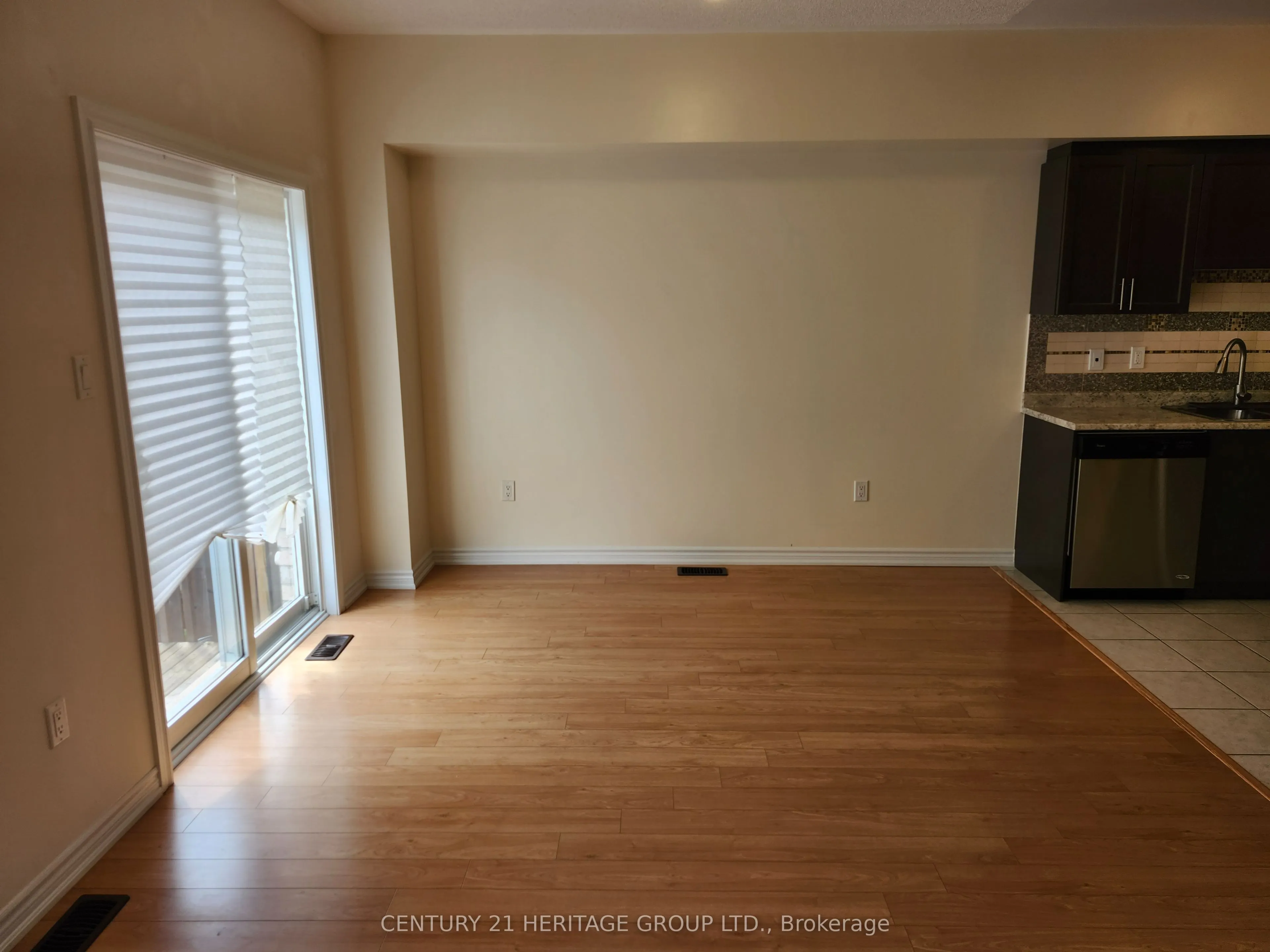 5 Daniele Crescent