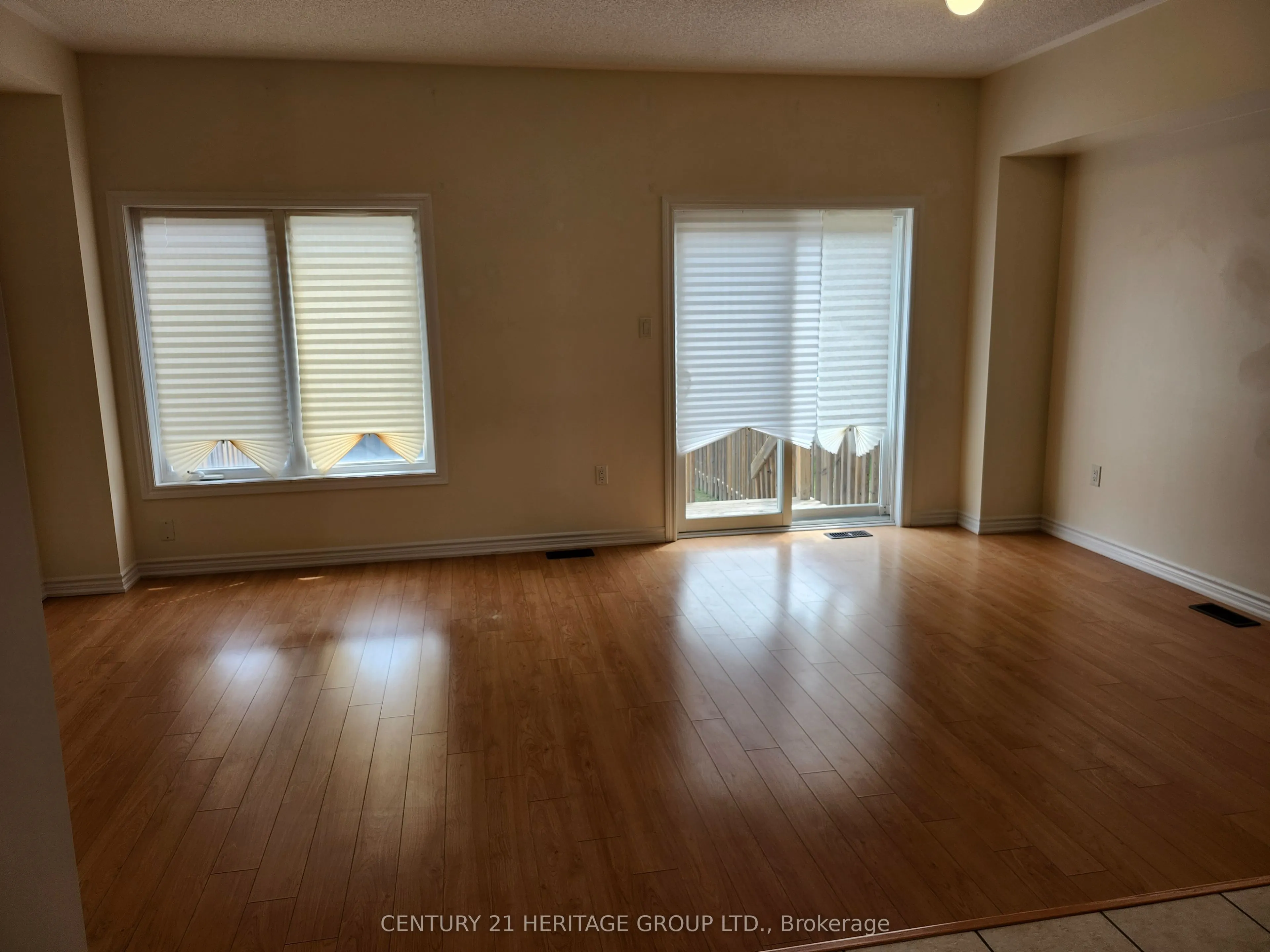 5 Daniele Crescent