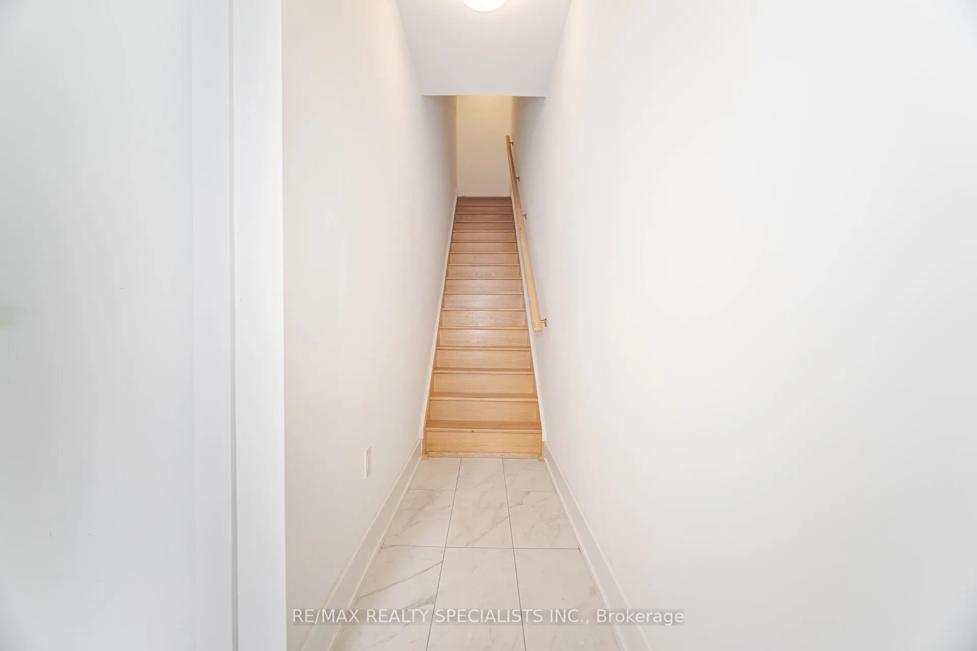 1 Hartman Avenue, #Unit 3
