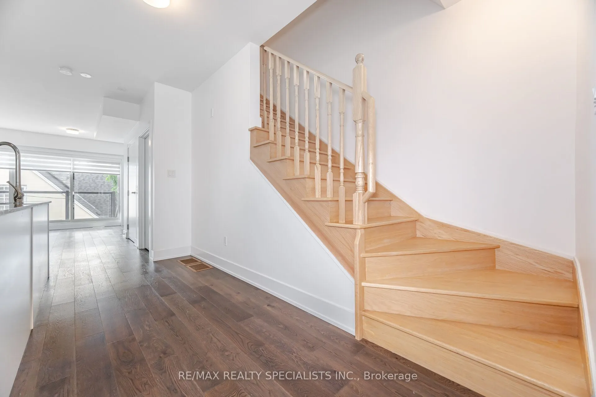 1 Hartman Avenue, #Unit 3