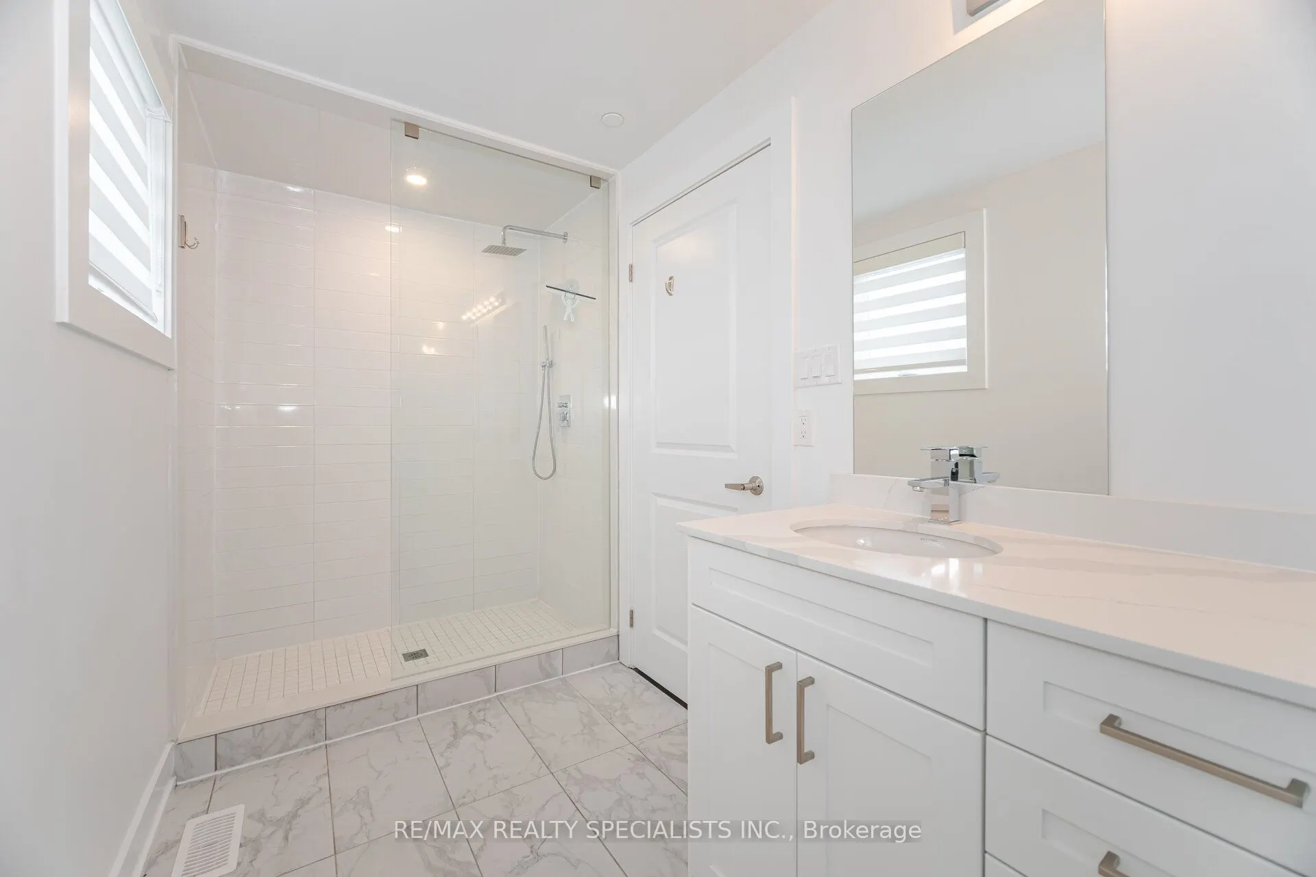 1 Hartman Avenue, #Unit 3
