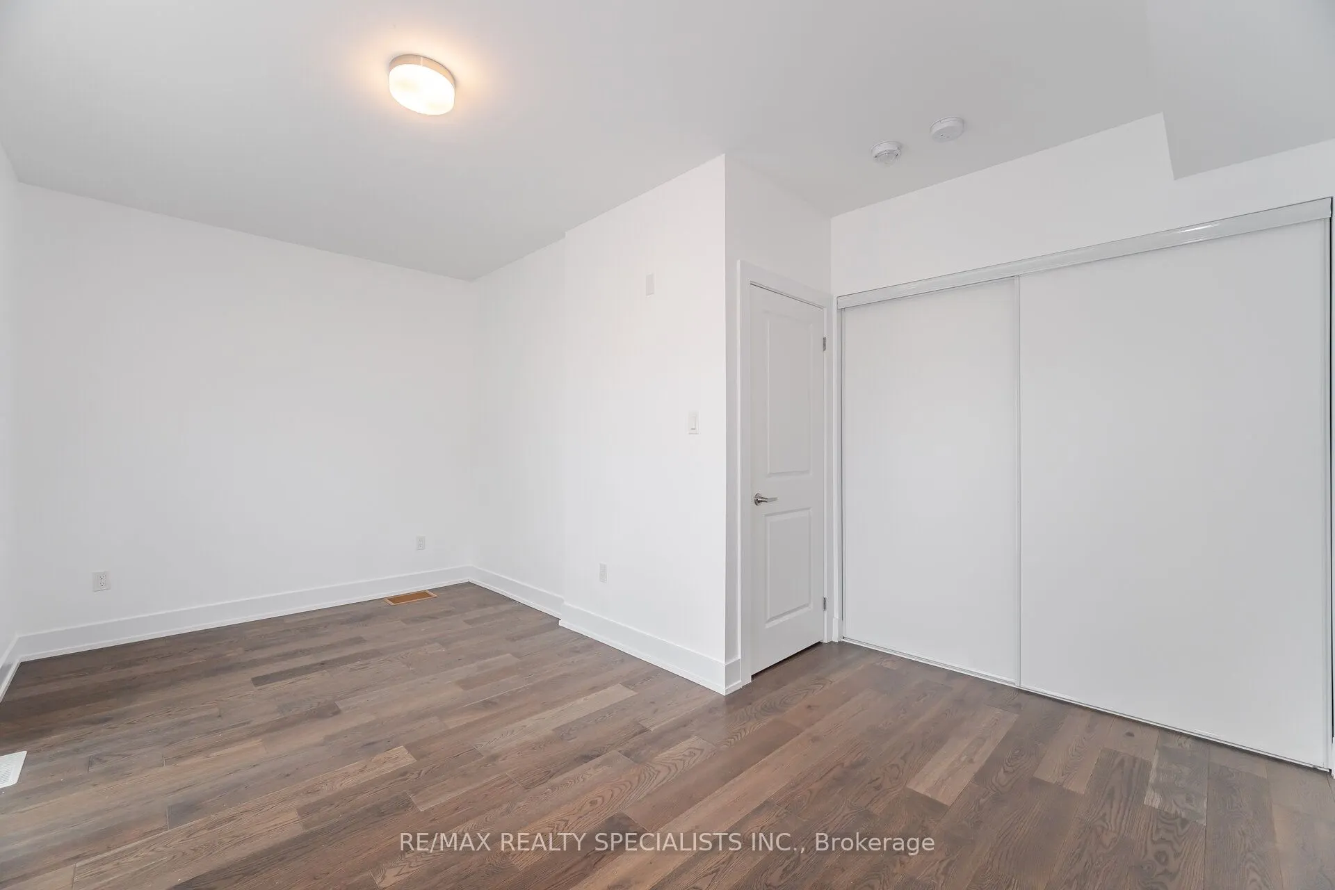 1 Hartman Avenue, #Unit 3