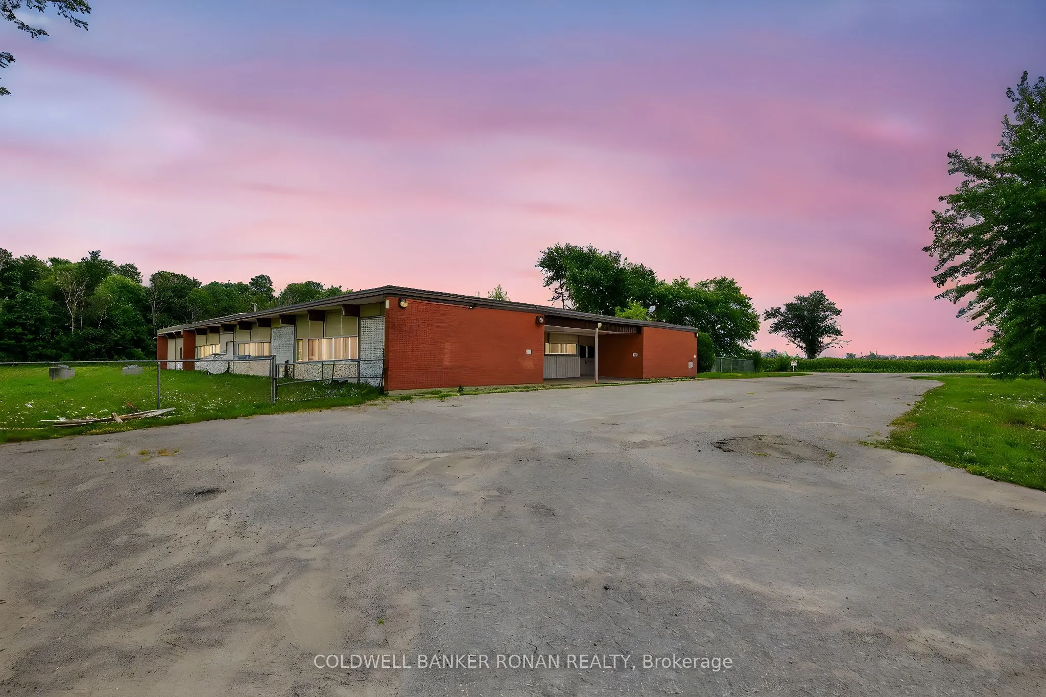 4063 10th Side Road