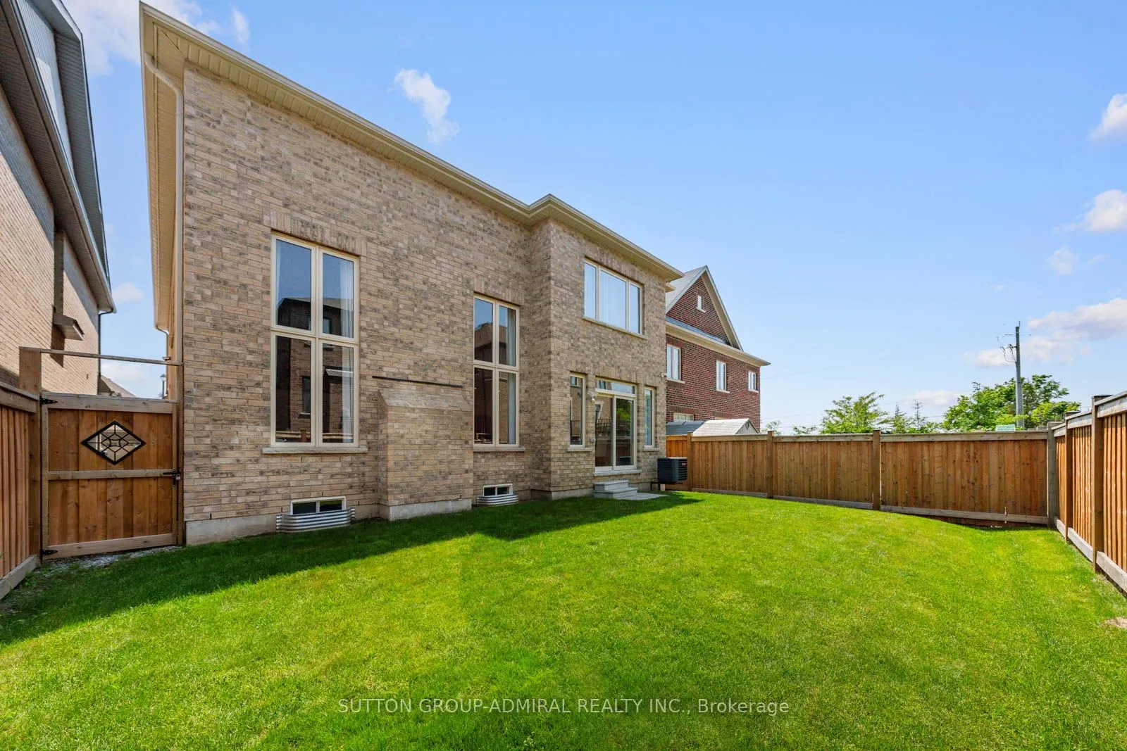 601 Mactier Drive