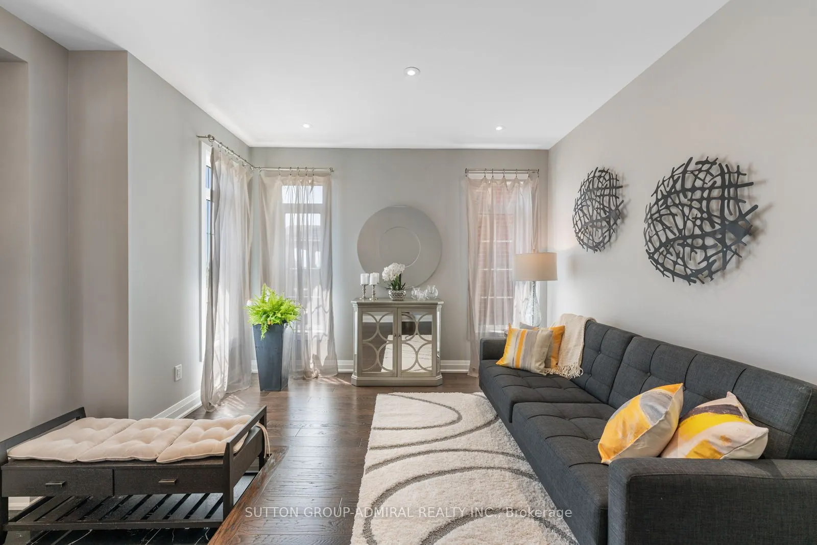 601 Mactier Drive