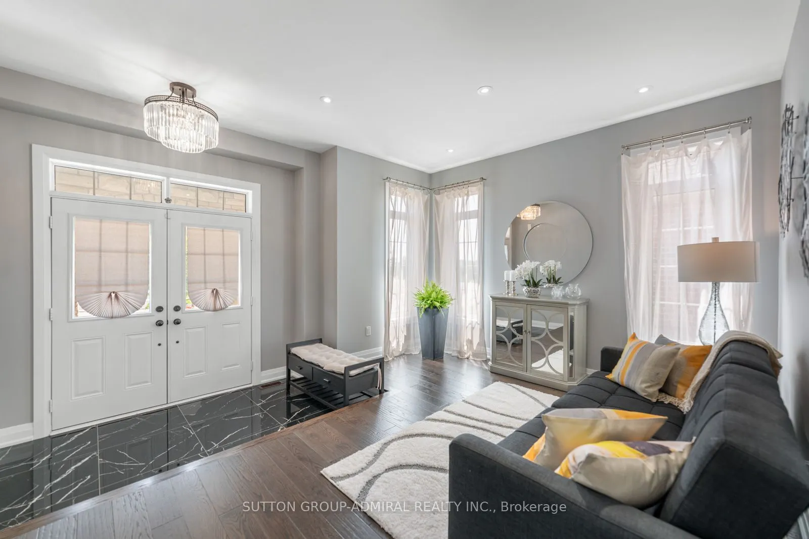 601 Mactier Drive