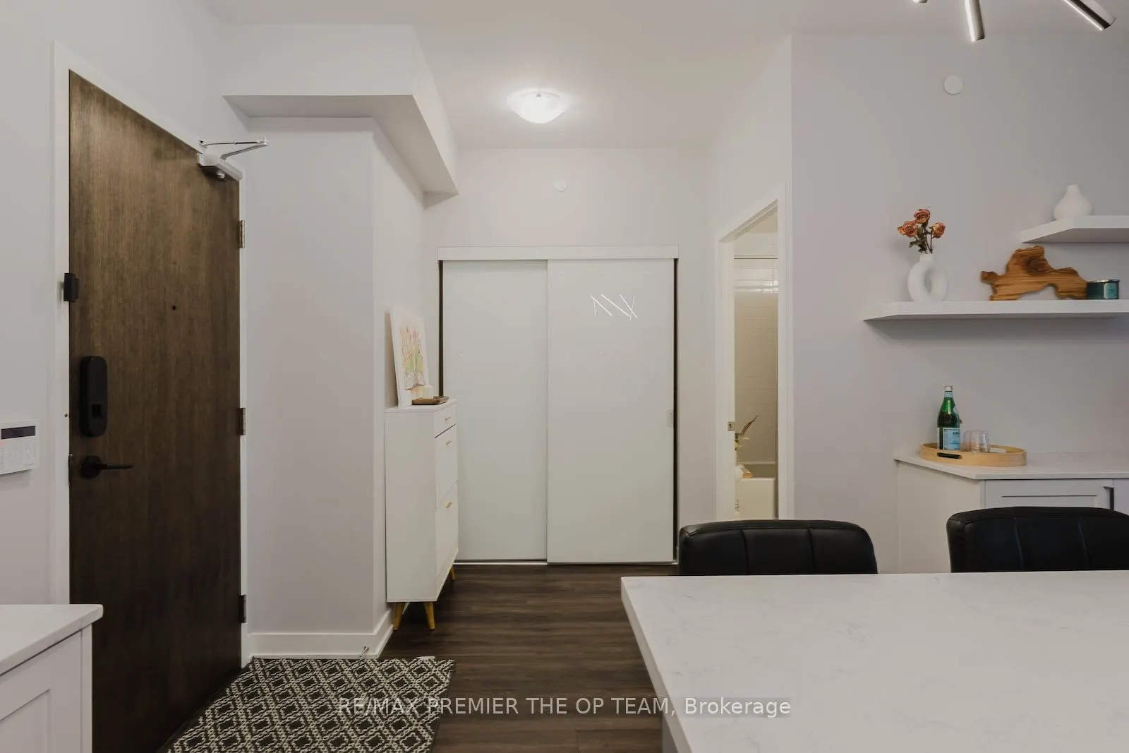 100 Eagle Rock Way, #707
