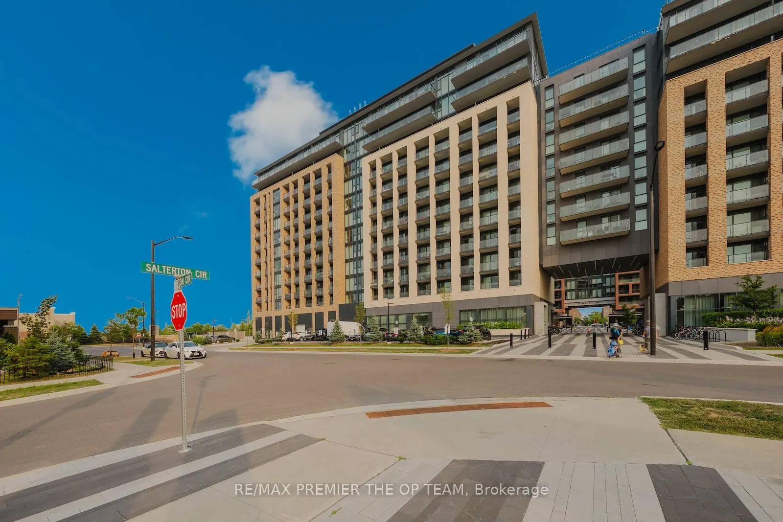 100 Eagle Rock Way, #707
