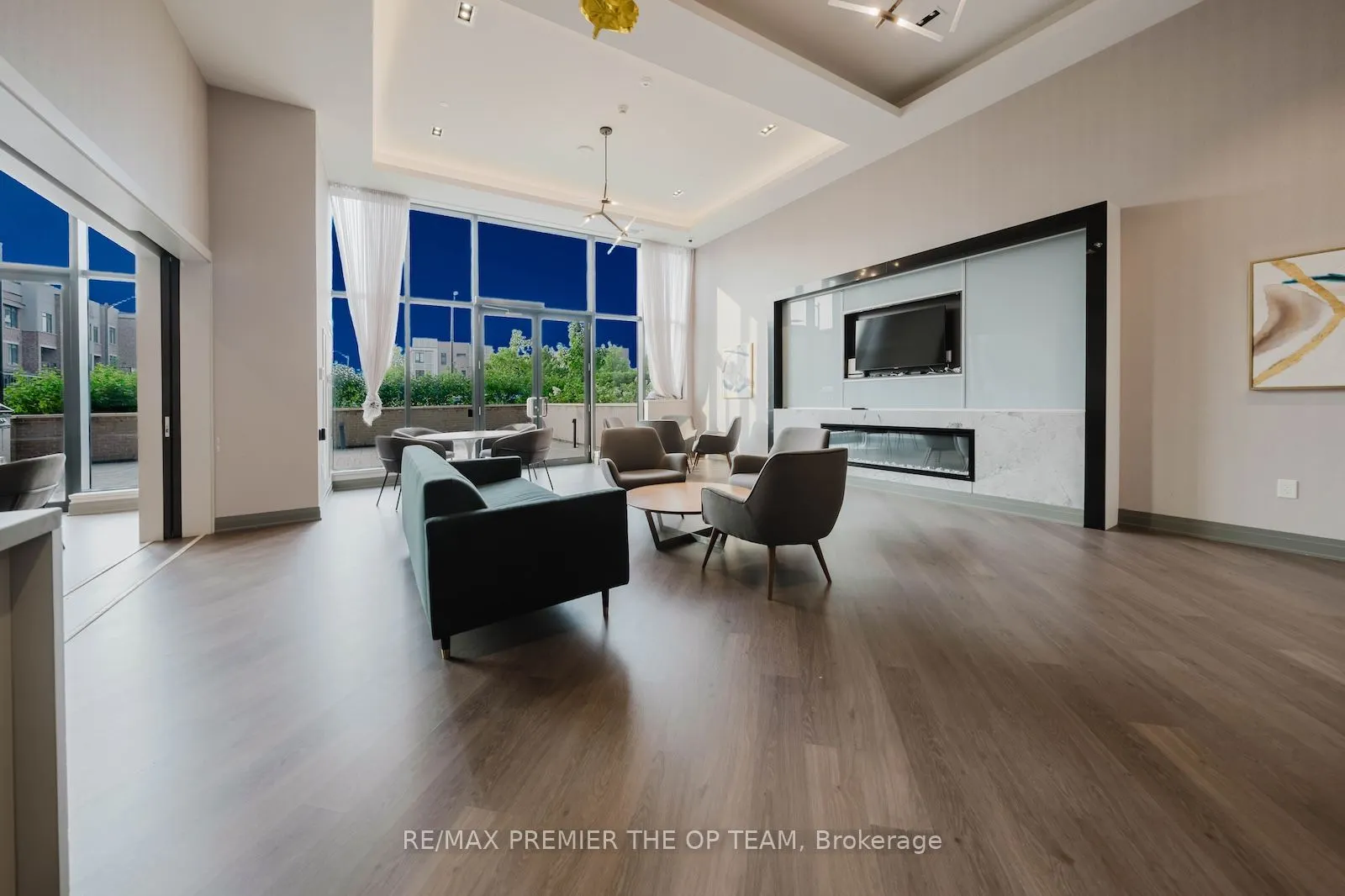100 Eagle Rock Way, #707