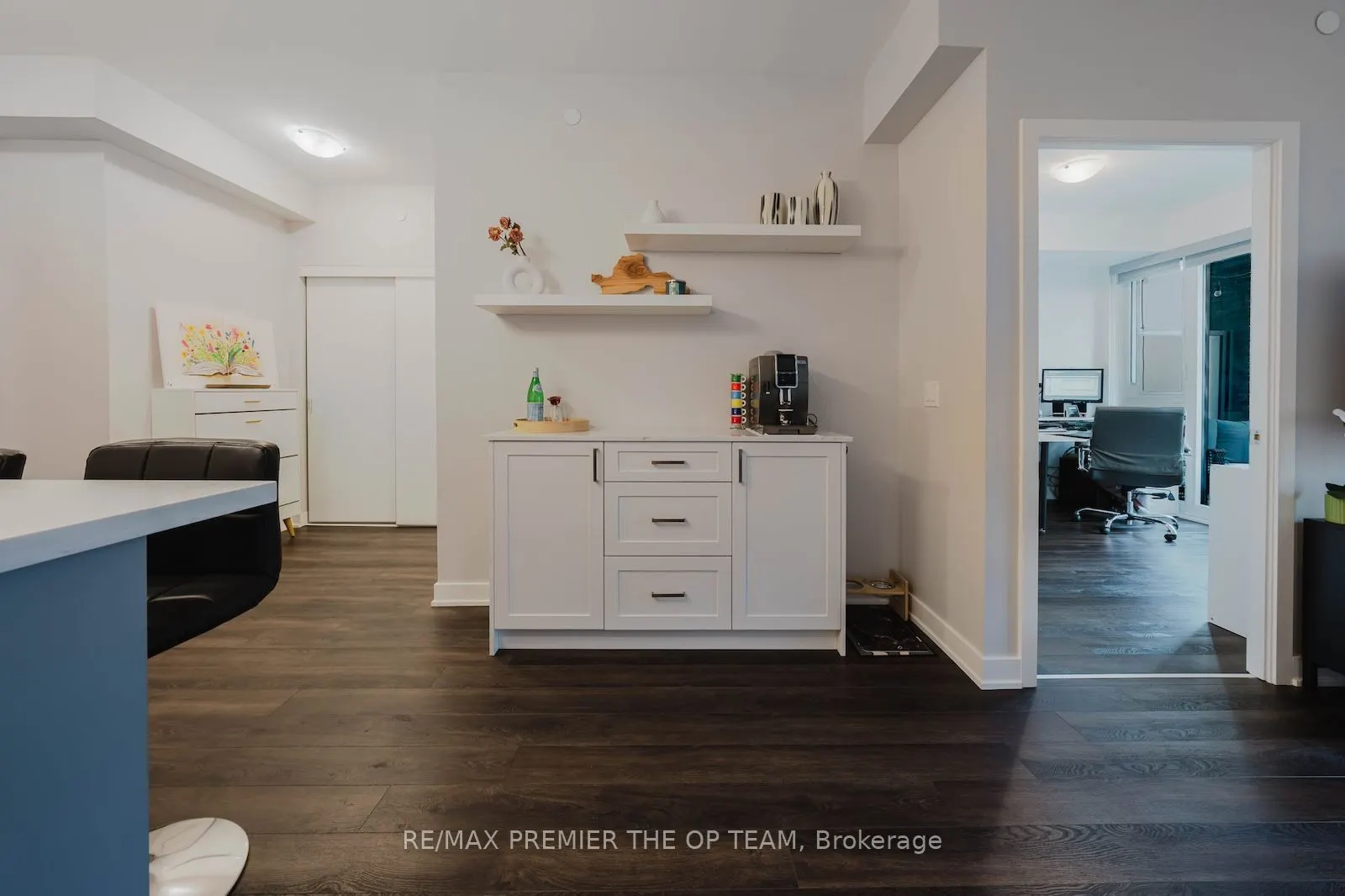 100 Eagle Rock Way, #707