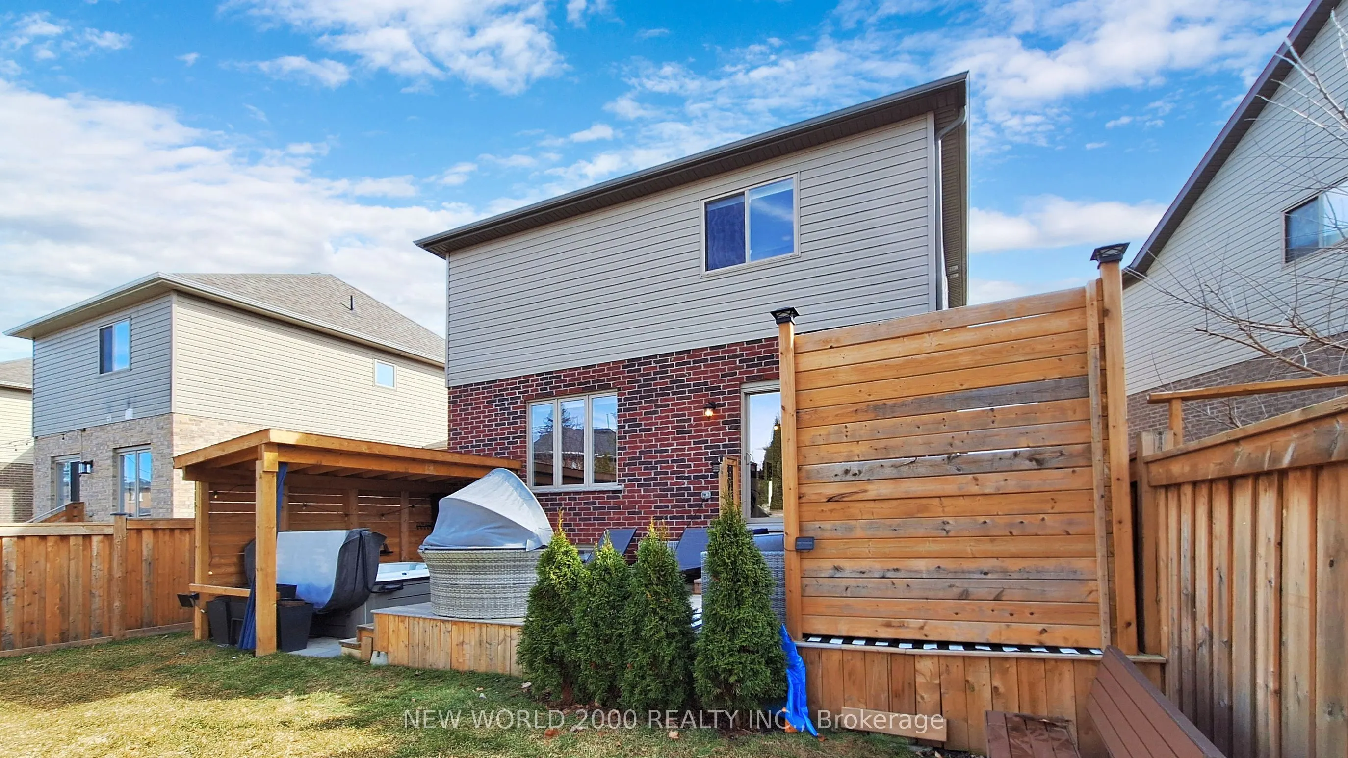 20 Carleton Trail