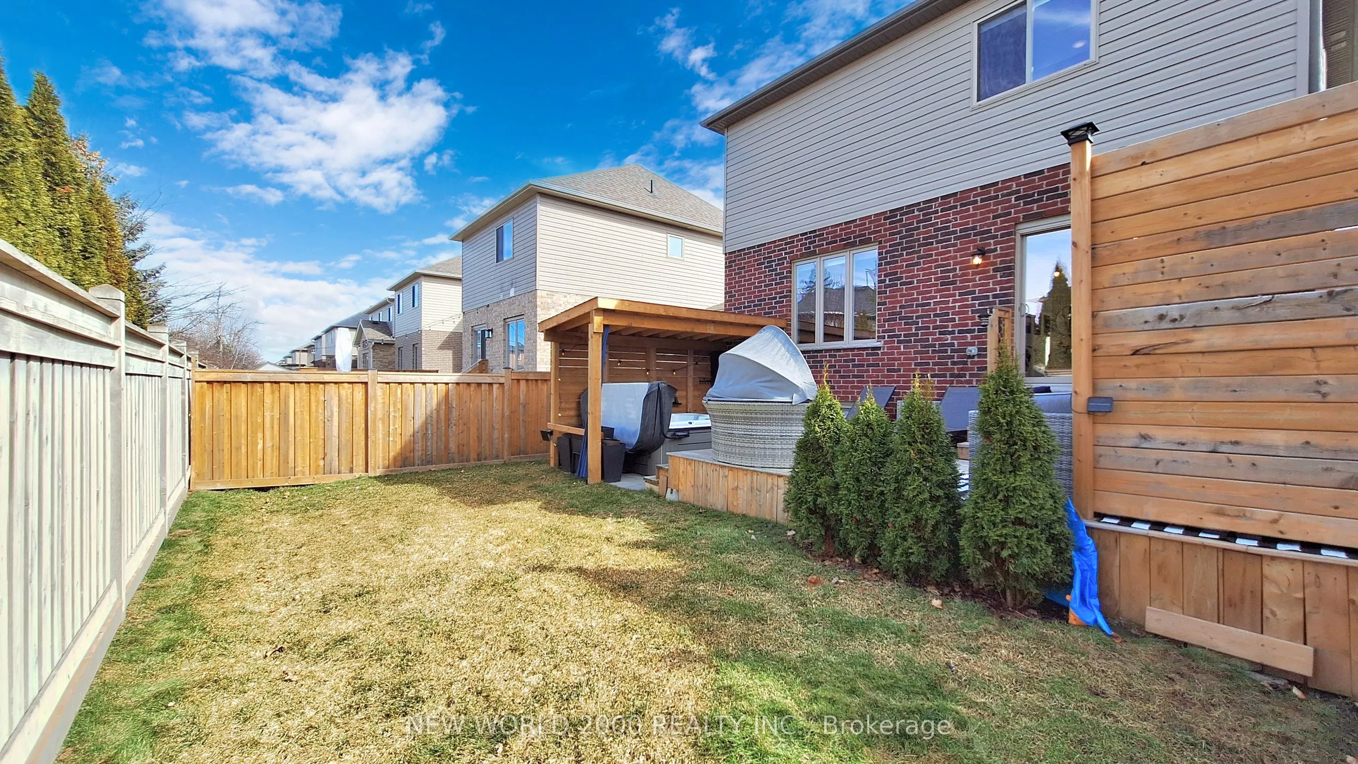 20 Carleton Trail
