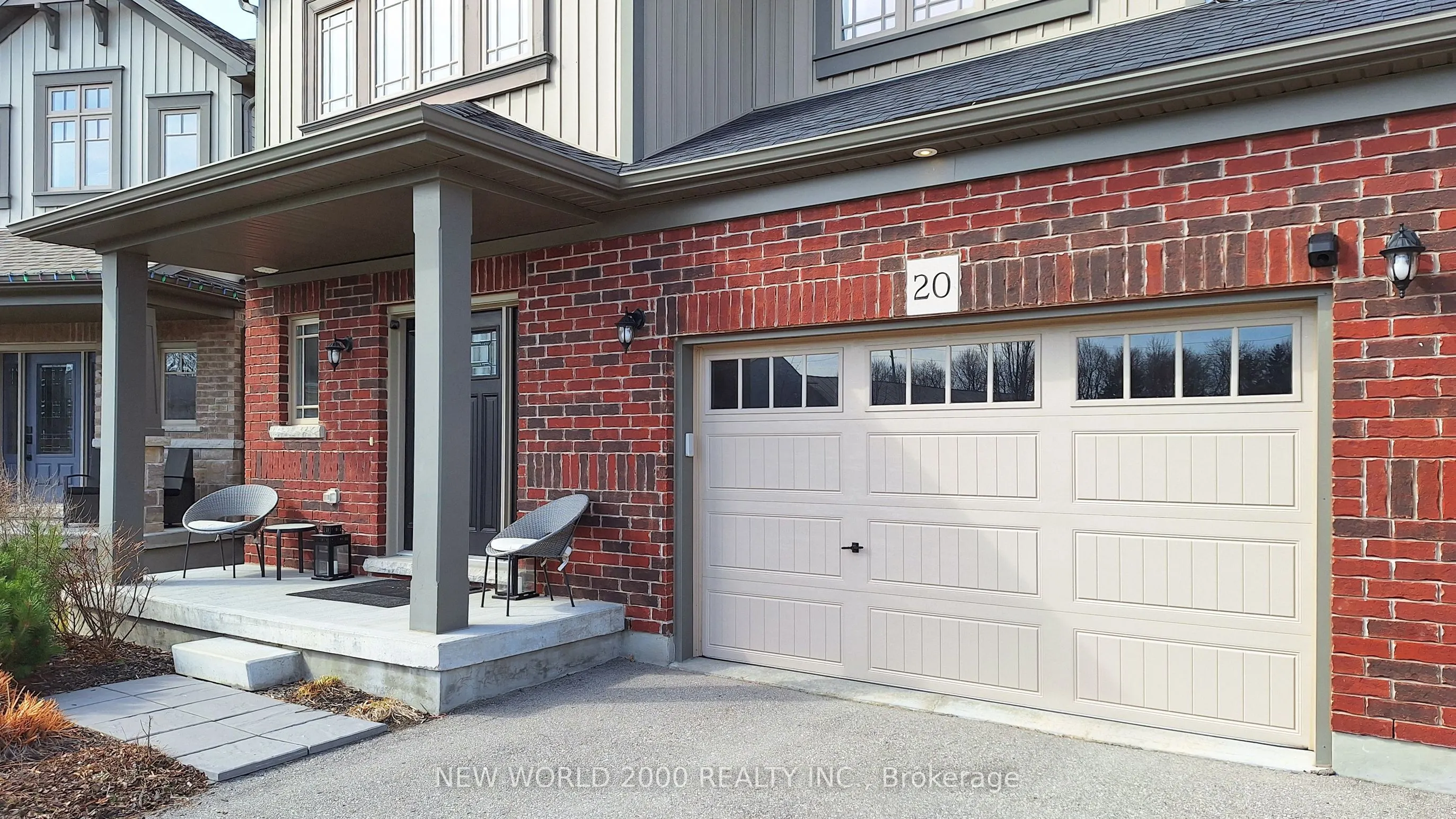 20 Carleton Trail