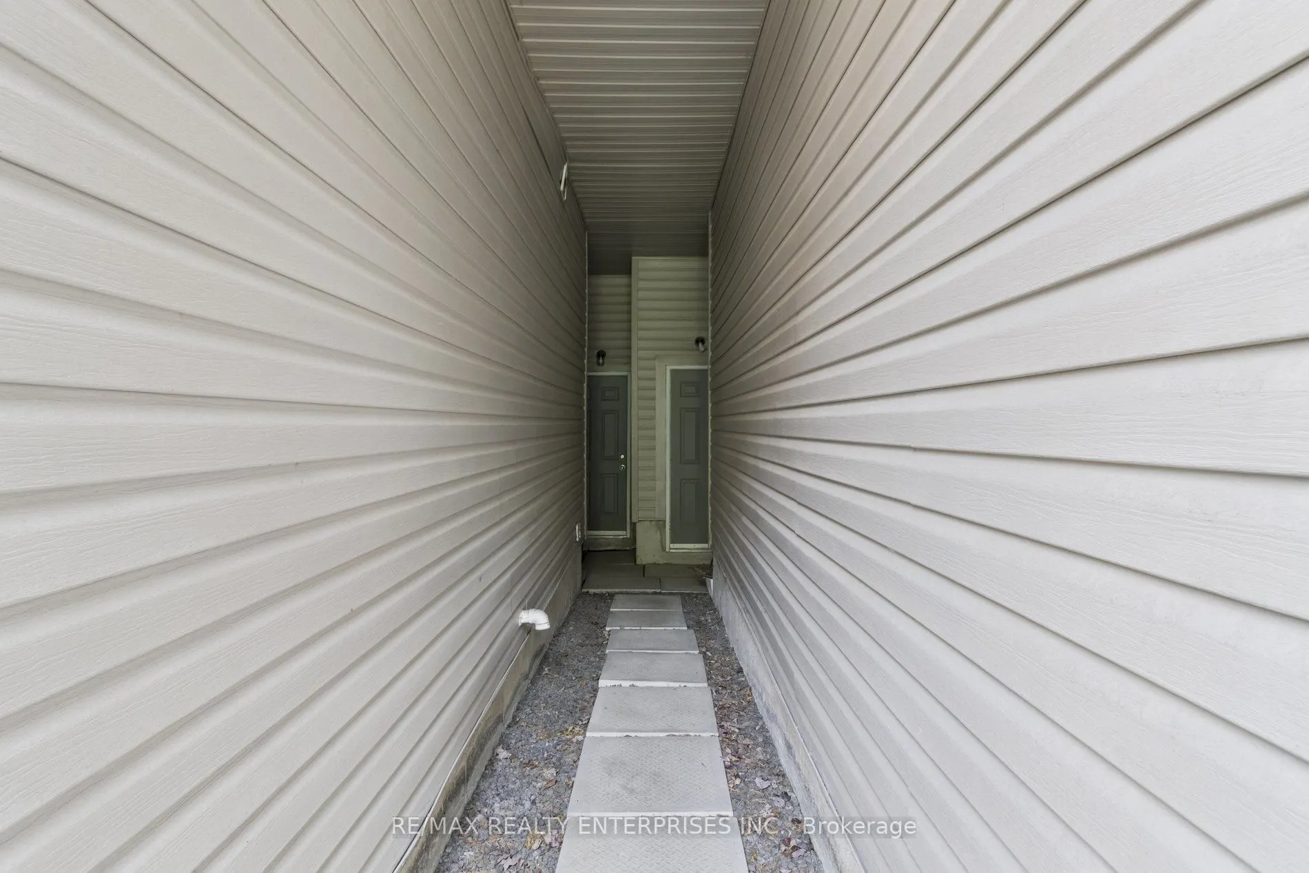 8 Townwood Drive, #15