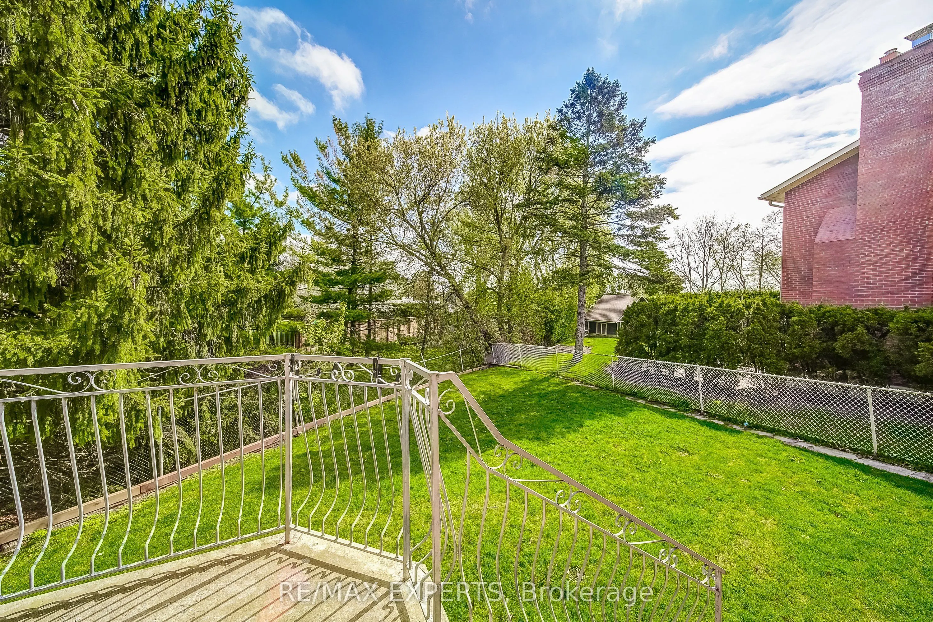 85 Villa Park Drive