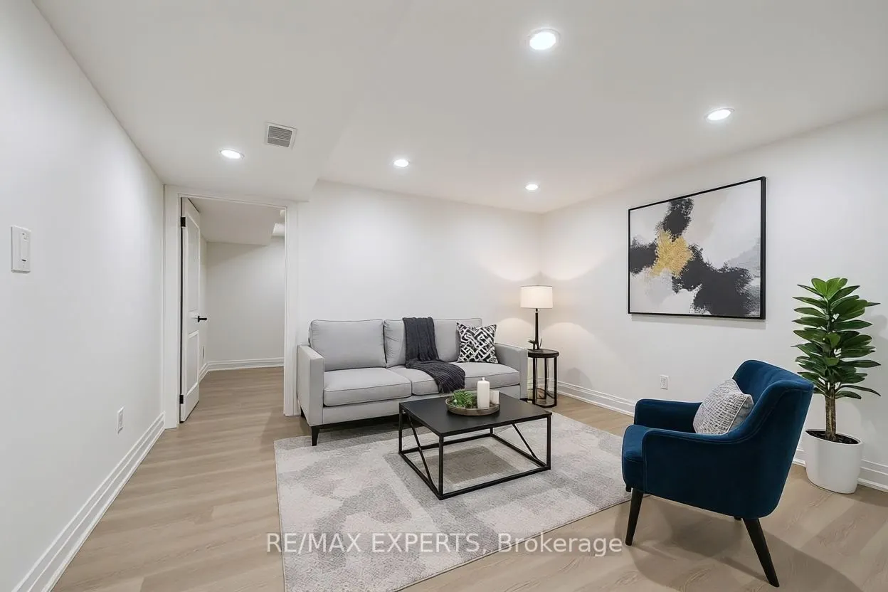 85 Villa Park Drive