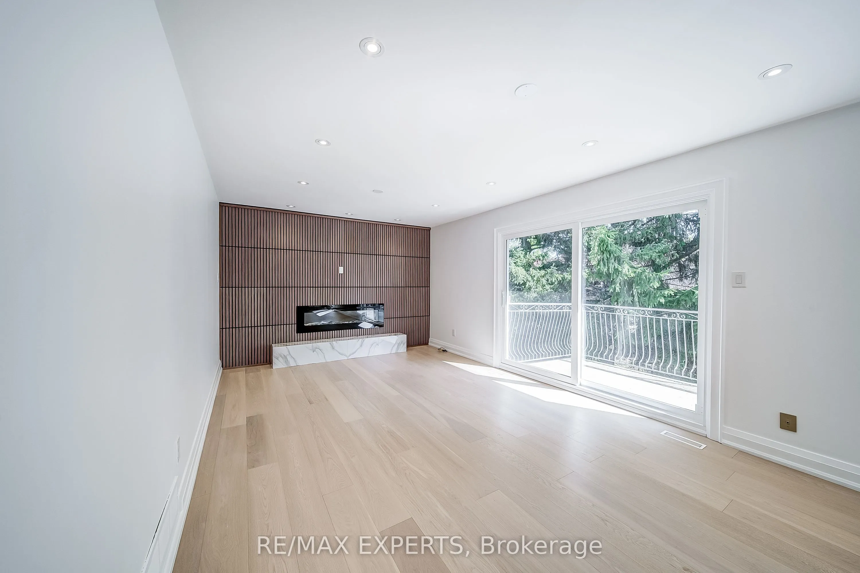 85 Villa Park Drive