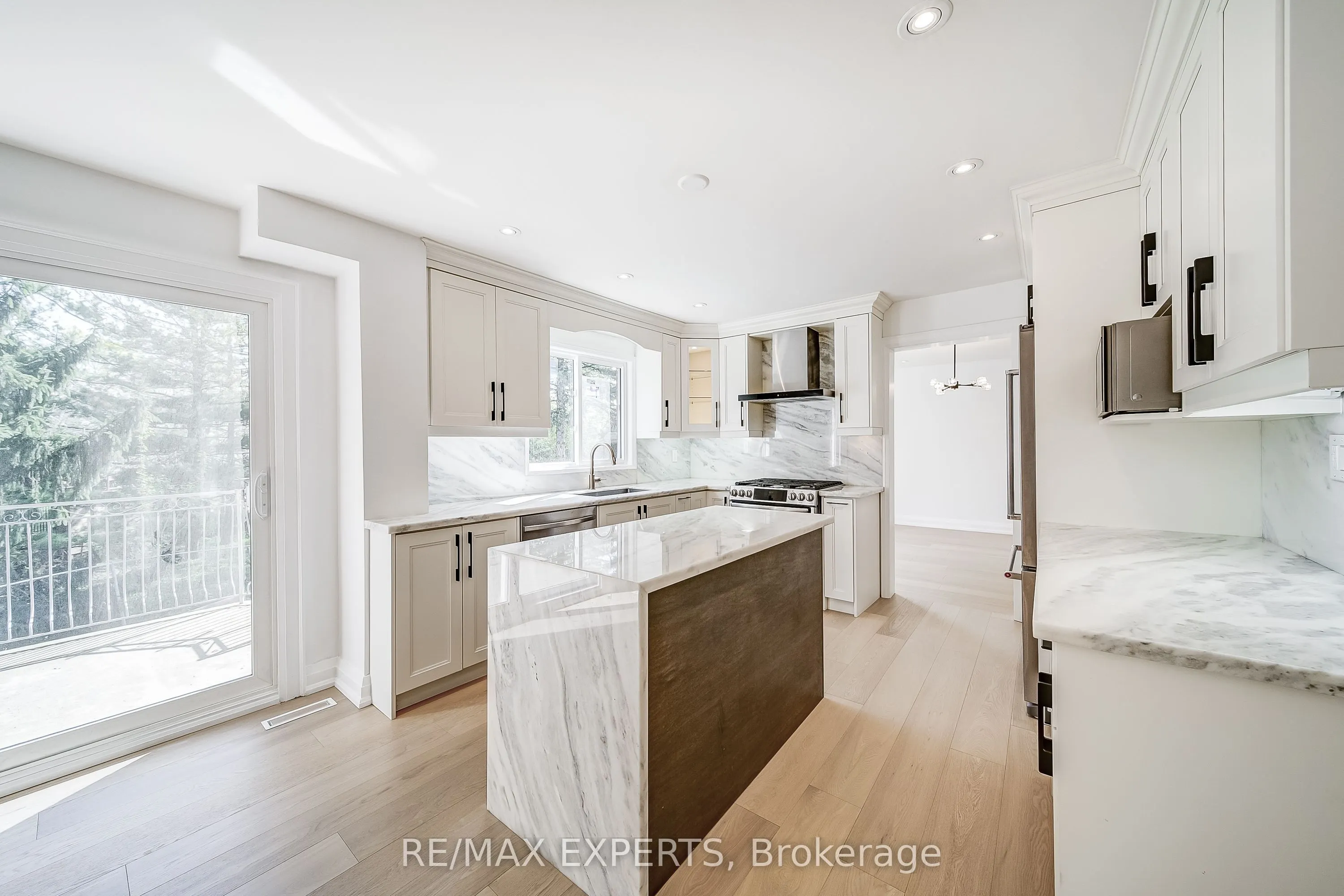 85 Villa Park Drive