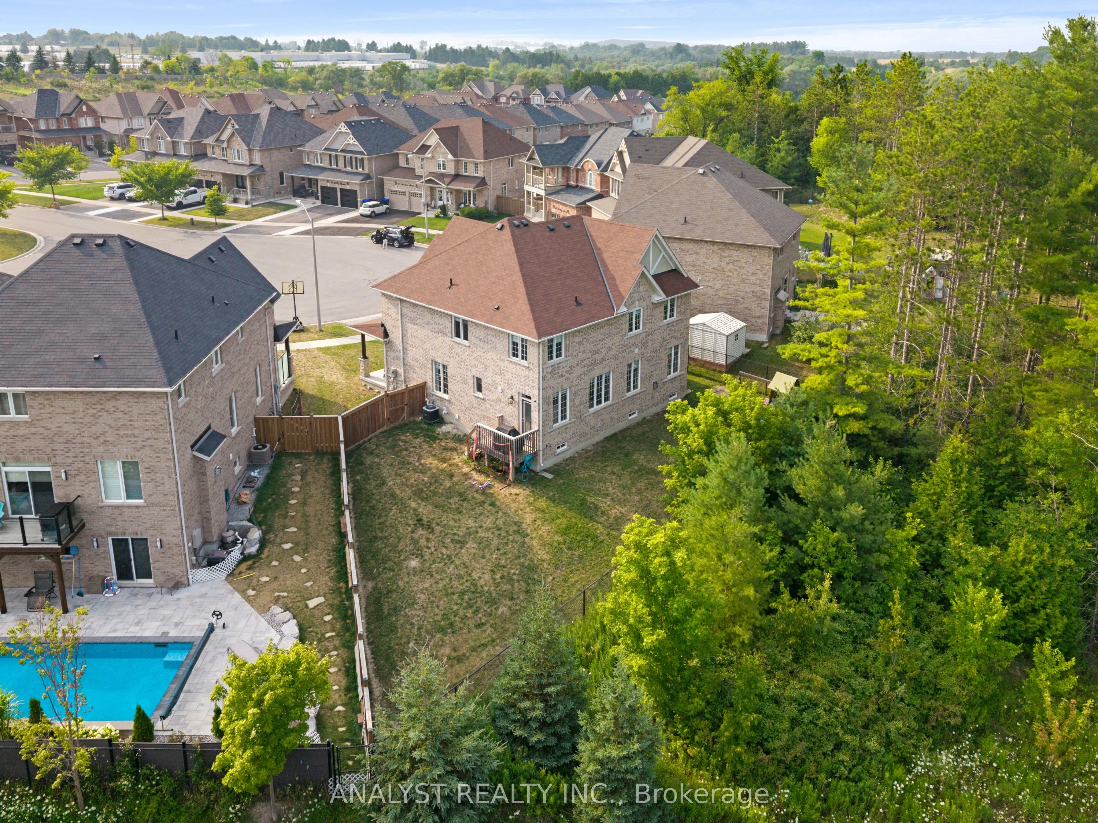 35 Mckay Avenue