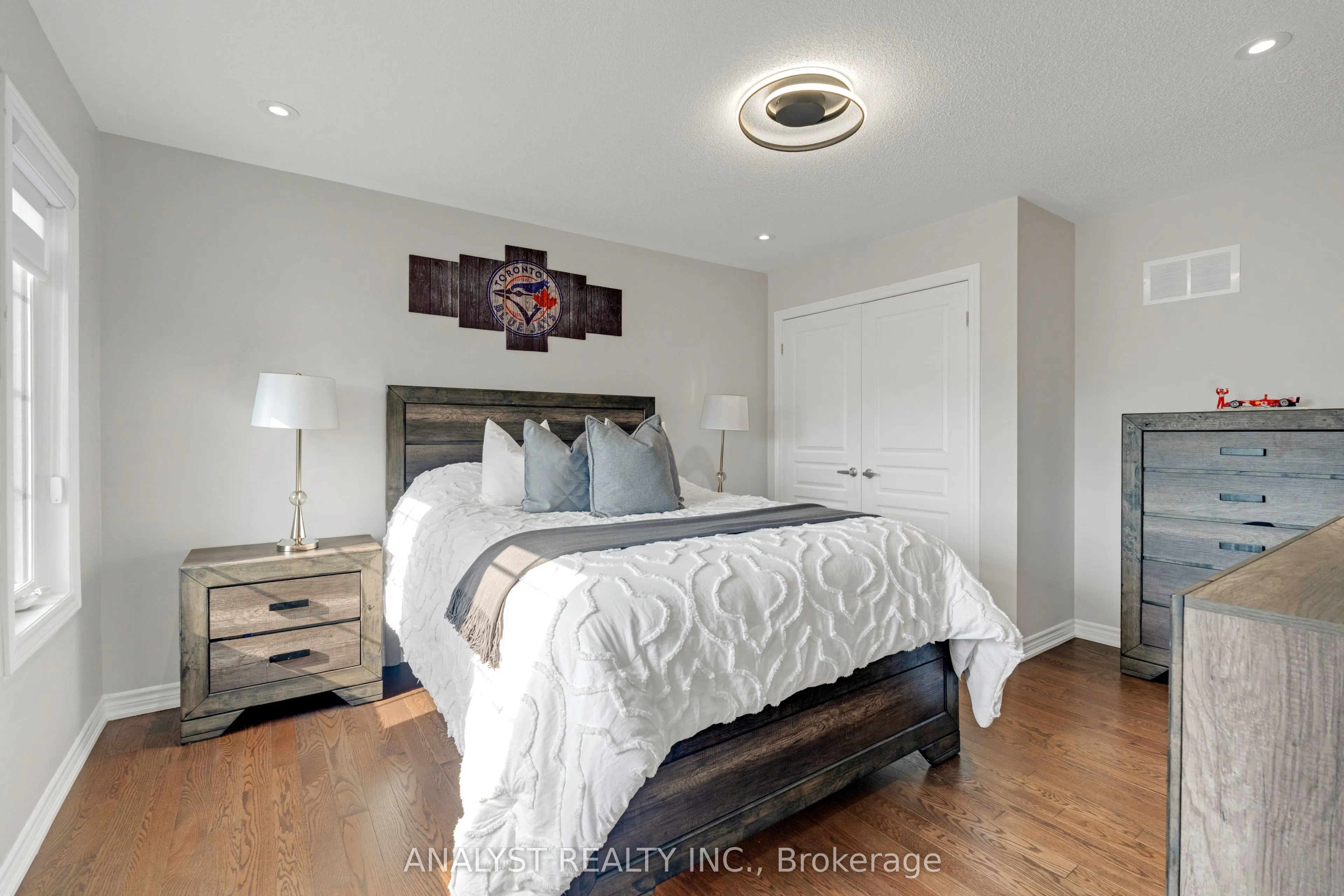 35 Mckay Avenue