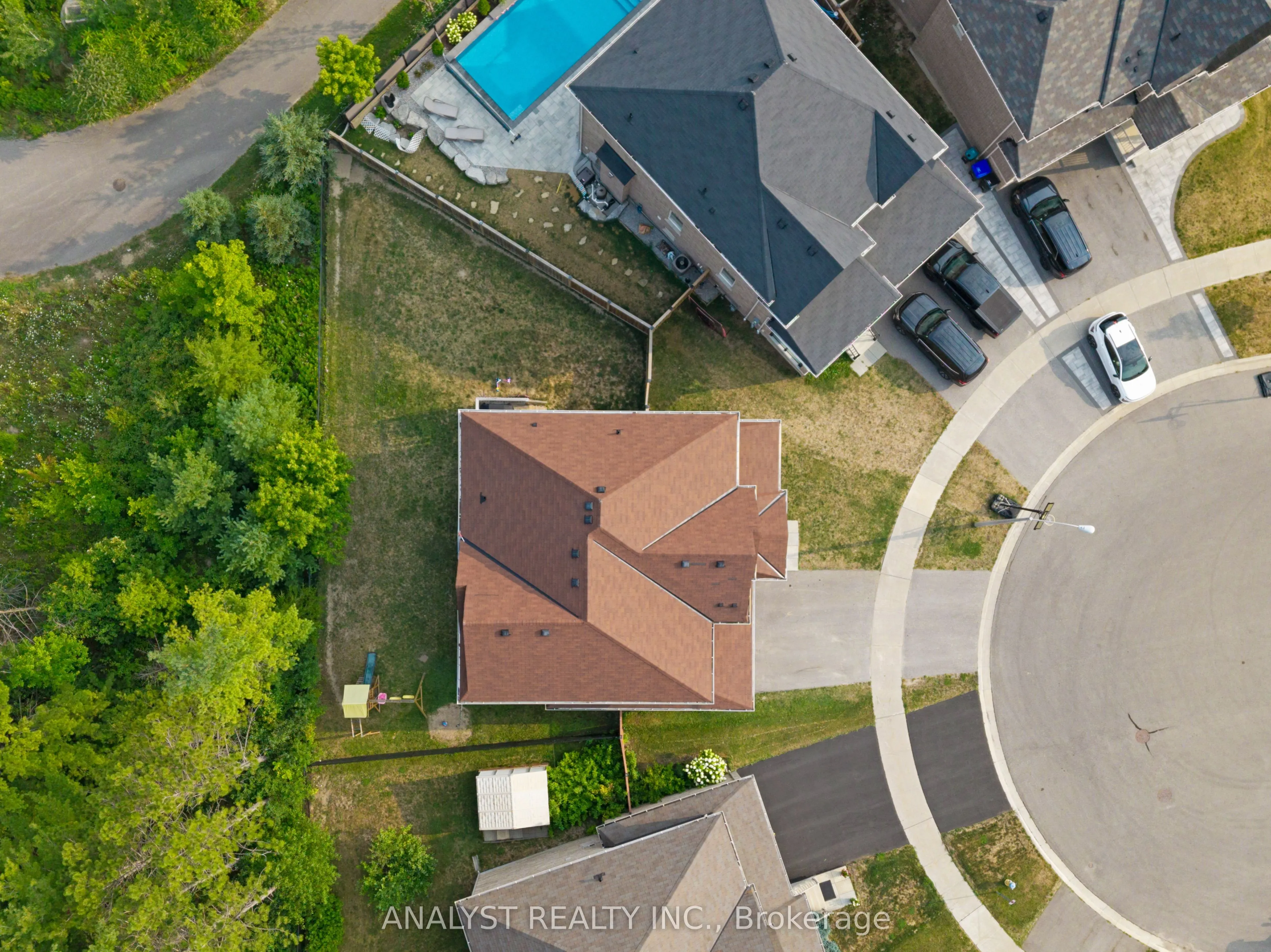 35 Mckay Avenue