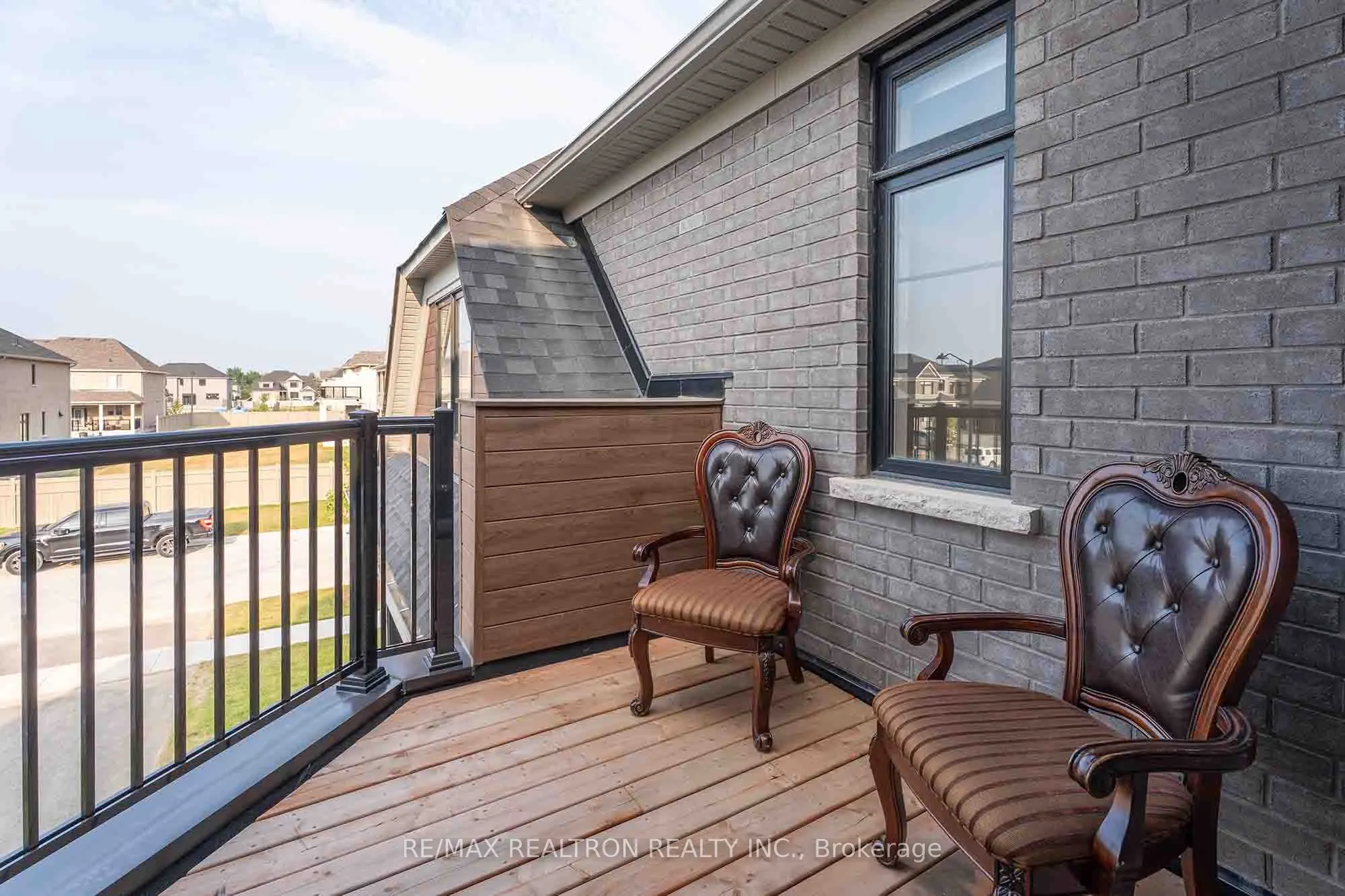 32 Bellflower Crescent