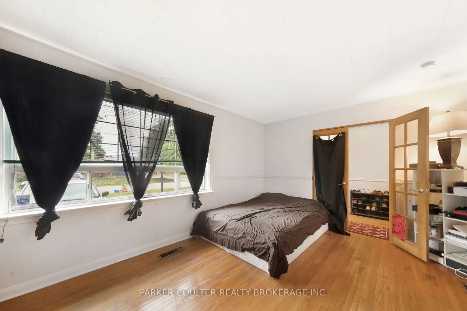 105 Rockport Crescent