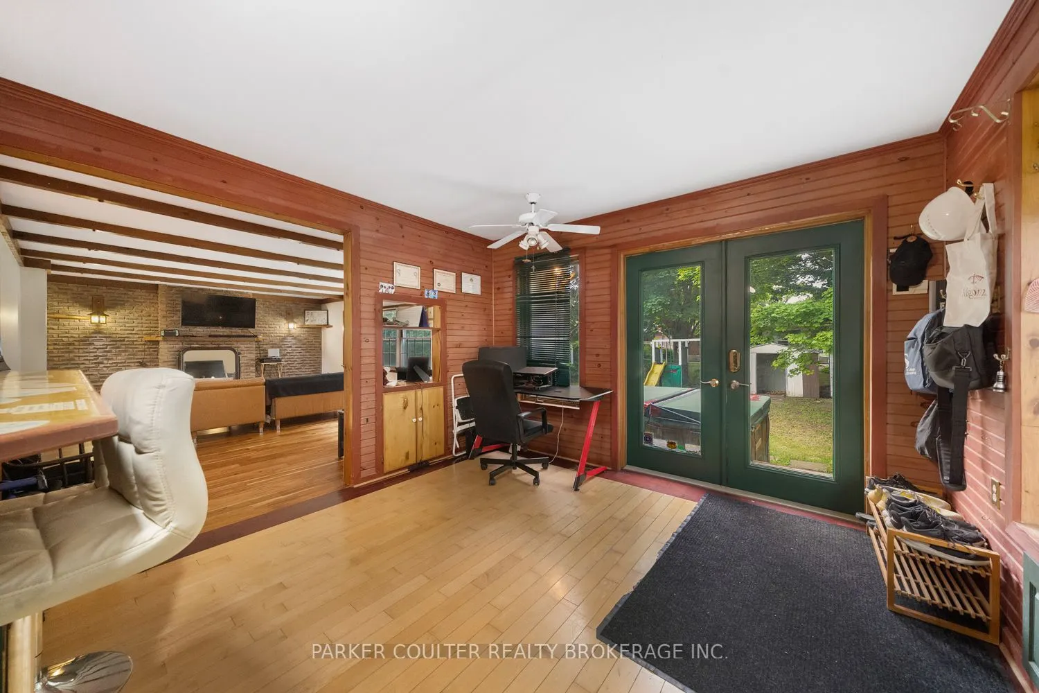 105 Rockport Crescent