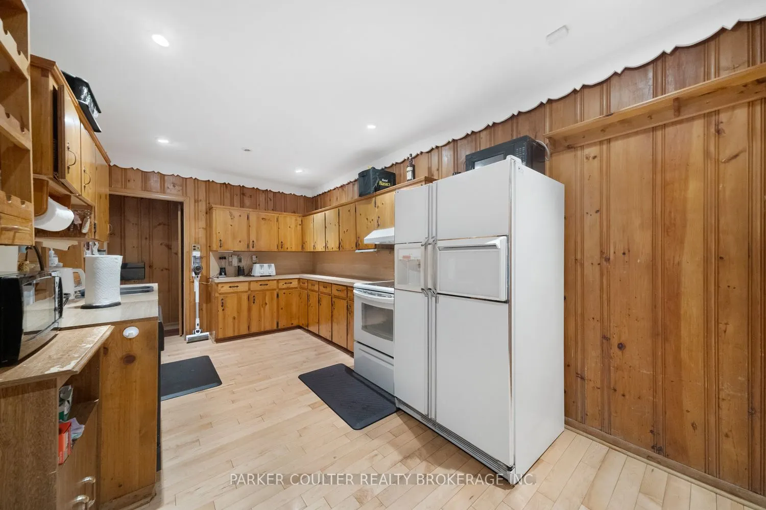 105 Rockport Crescent