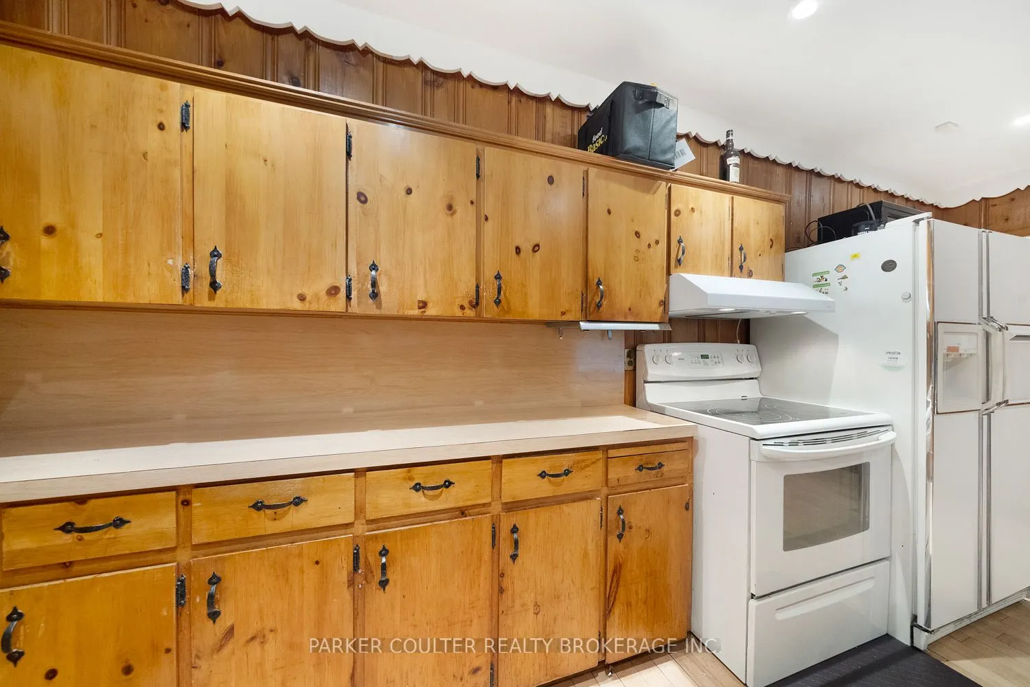 105 Rockport Crescent