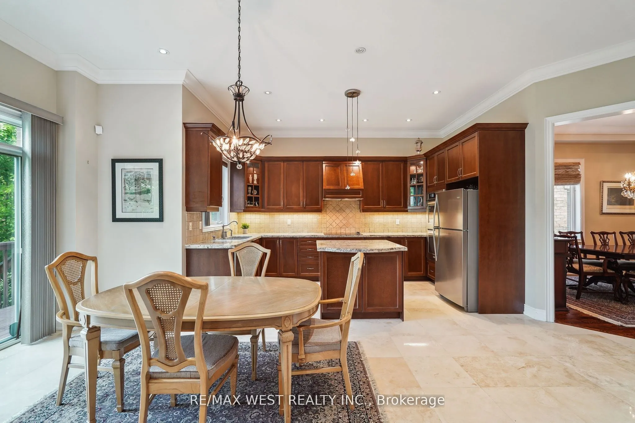 160 Townsgate Drive