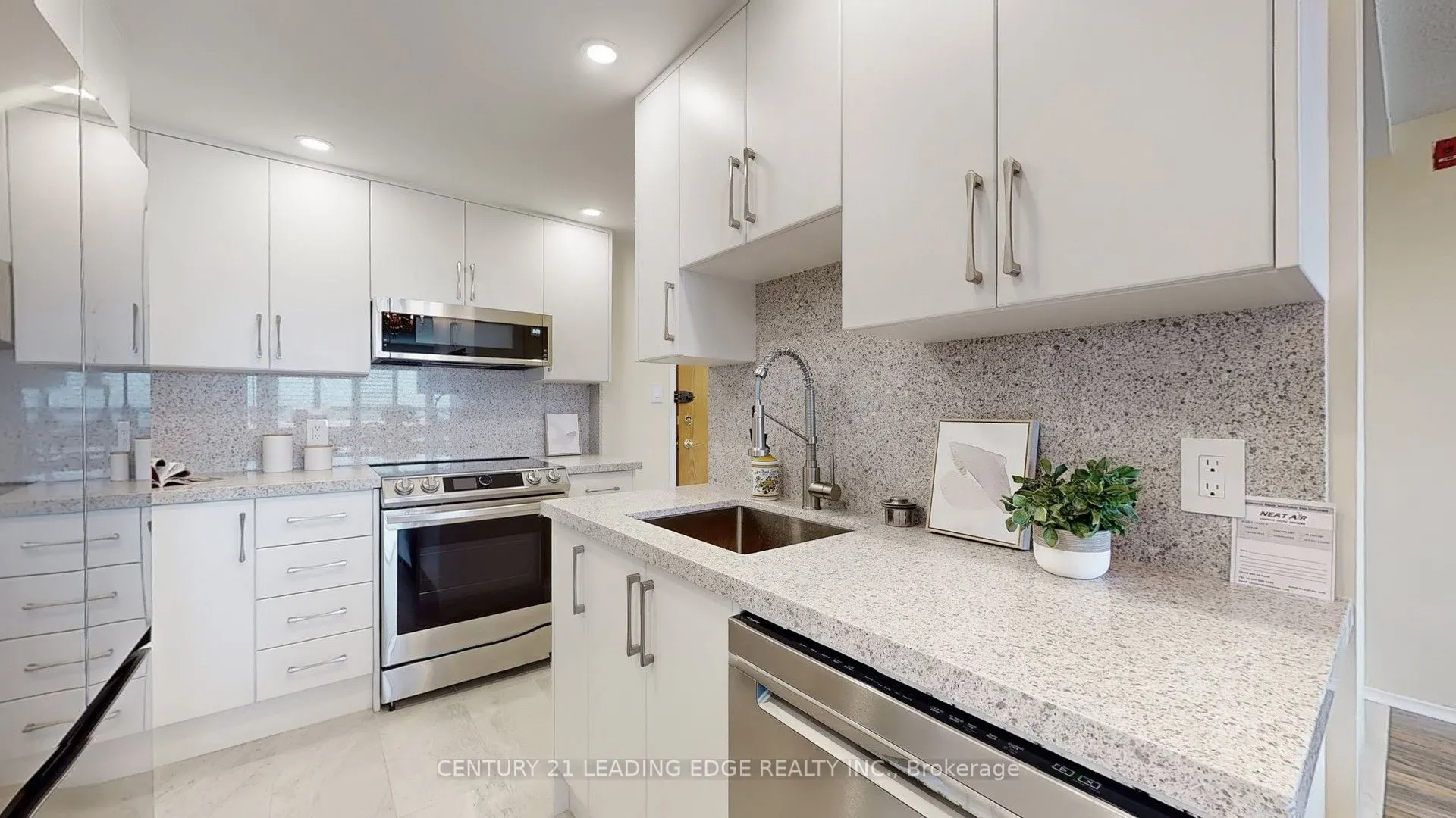 2 Raymerville Drive, #817