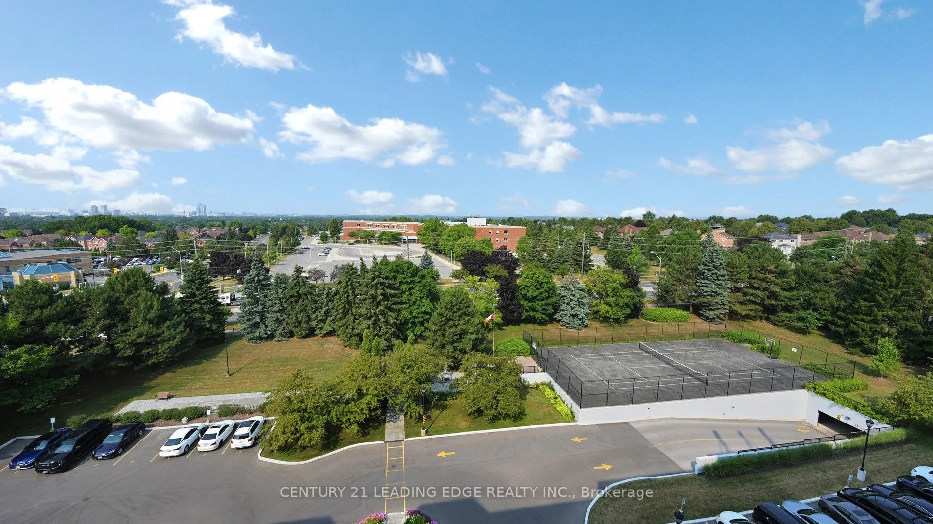 2 Raymerville Drive, #817