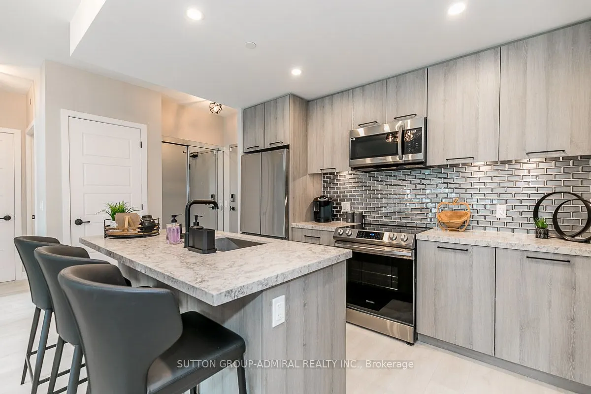 415 Sea Ray Avenue, #221