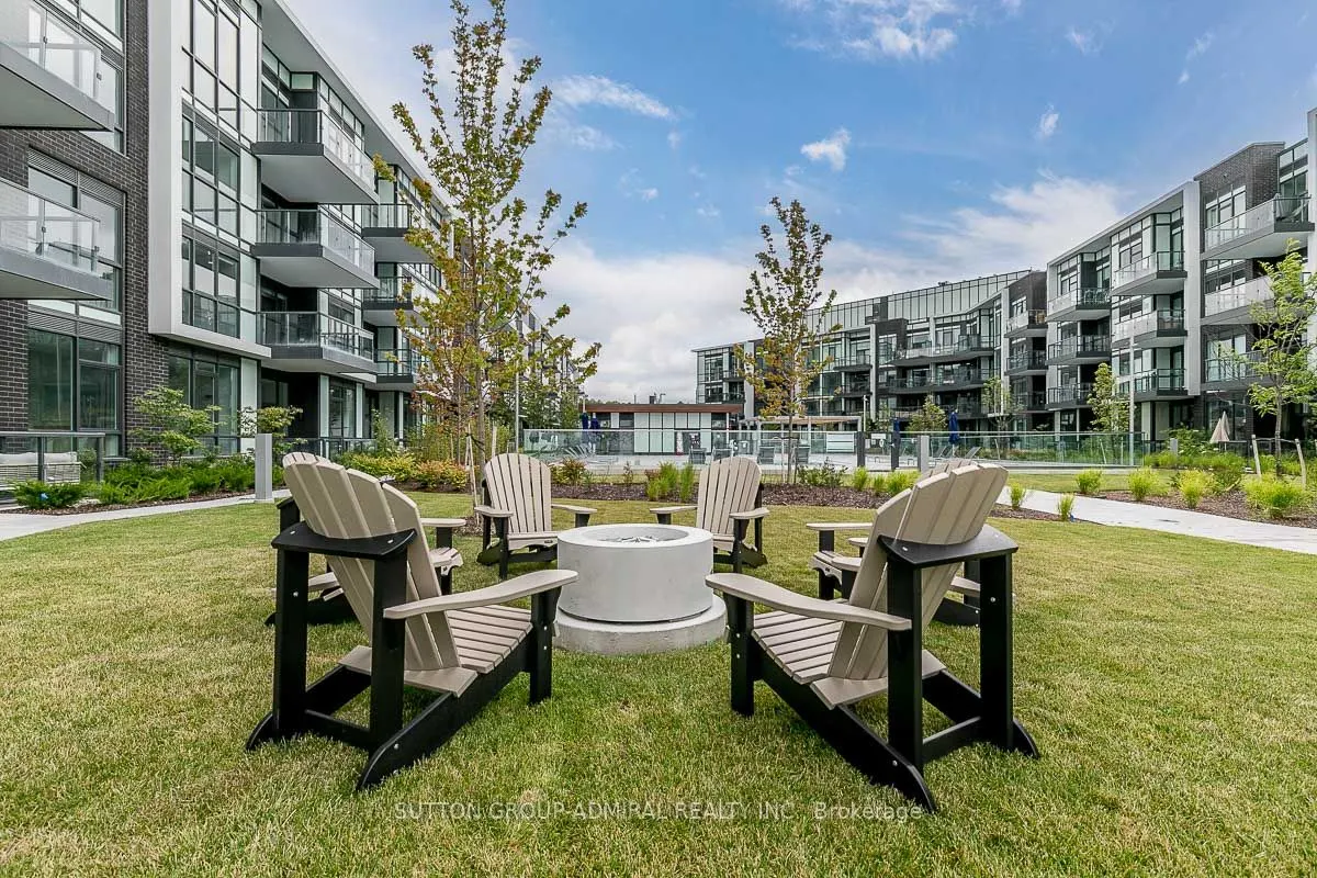 415 Sea Ray Avenue, #221