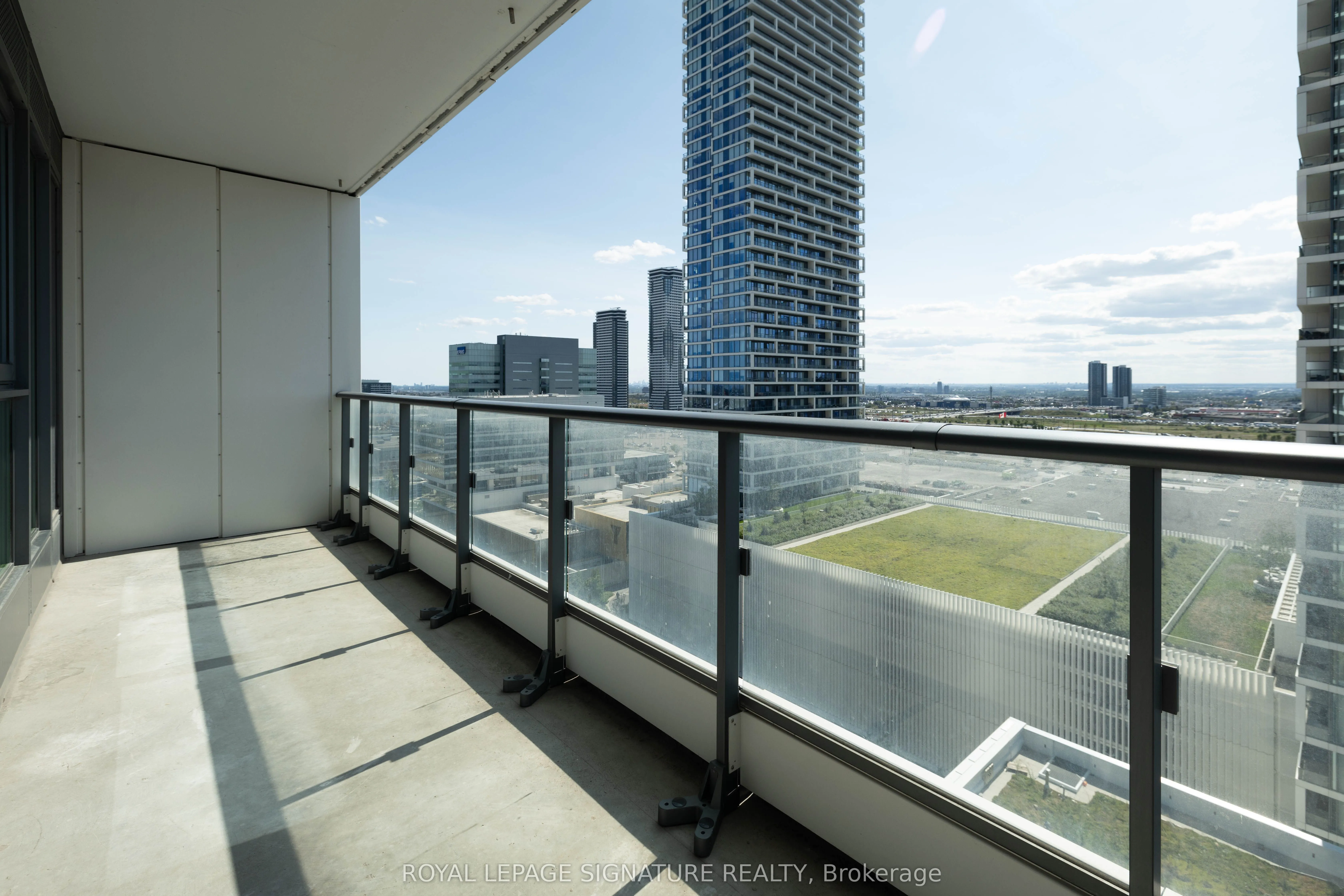950 Portage Parkway, #1810