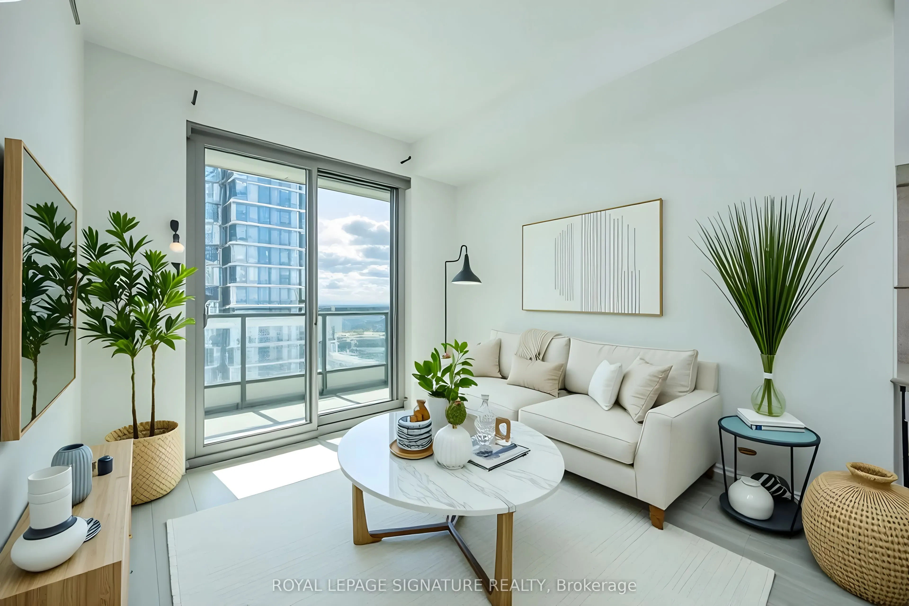 950 Portage Parkway, #1810