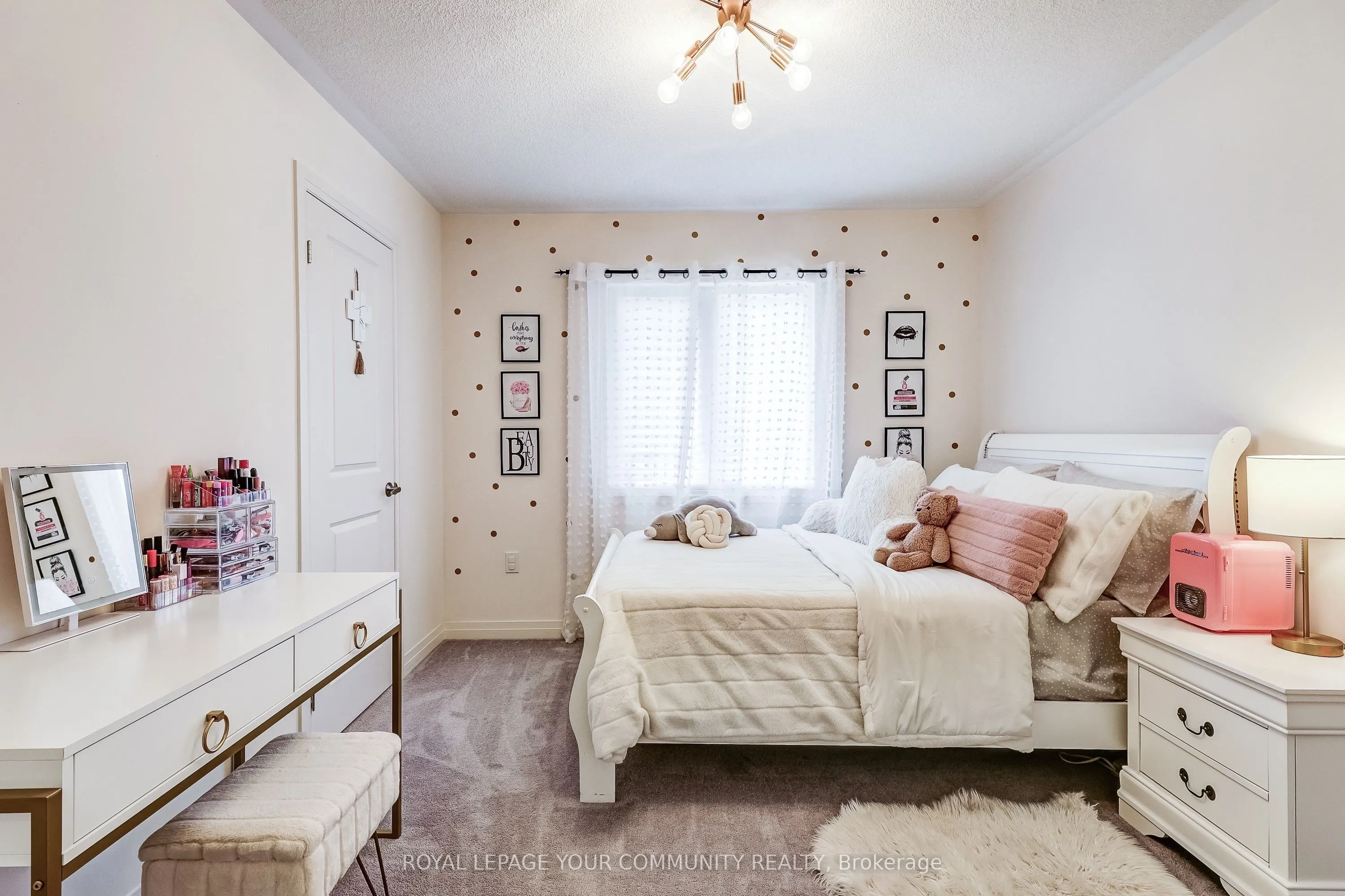 136 Casserley Crescent