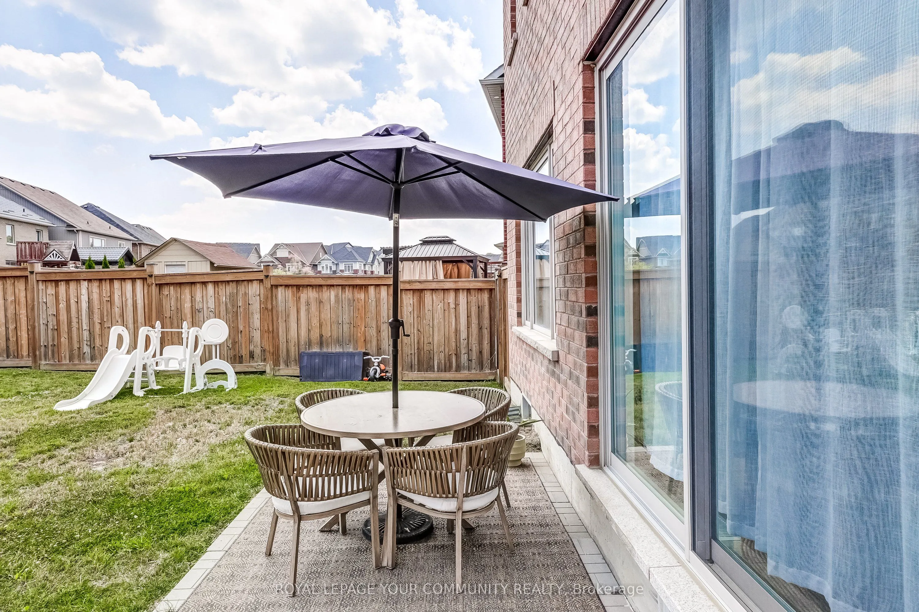 136 Casserley Crescent