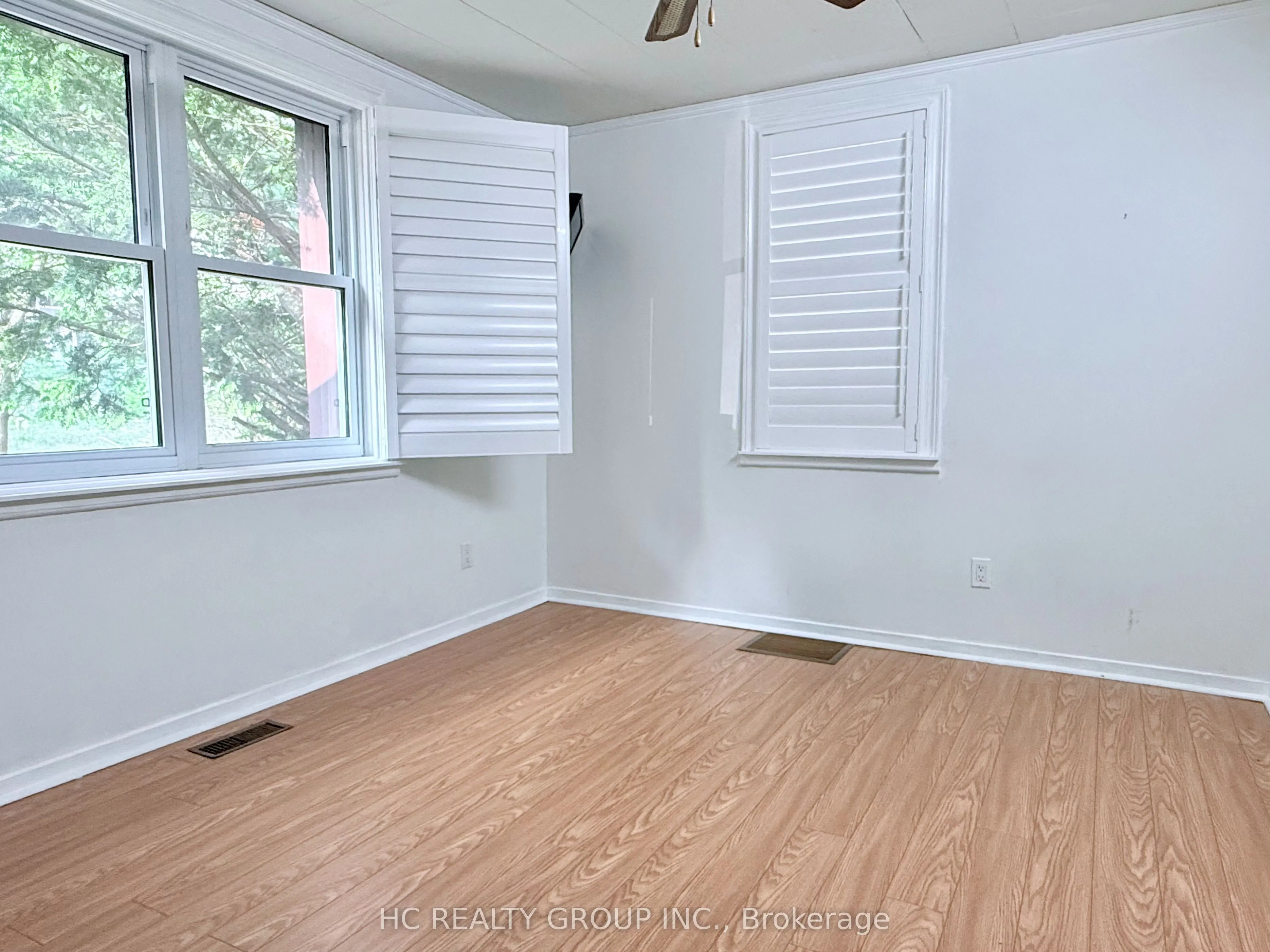 328 Andrew Street