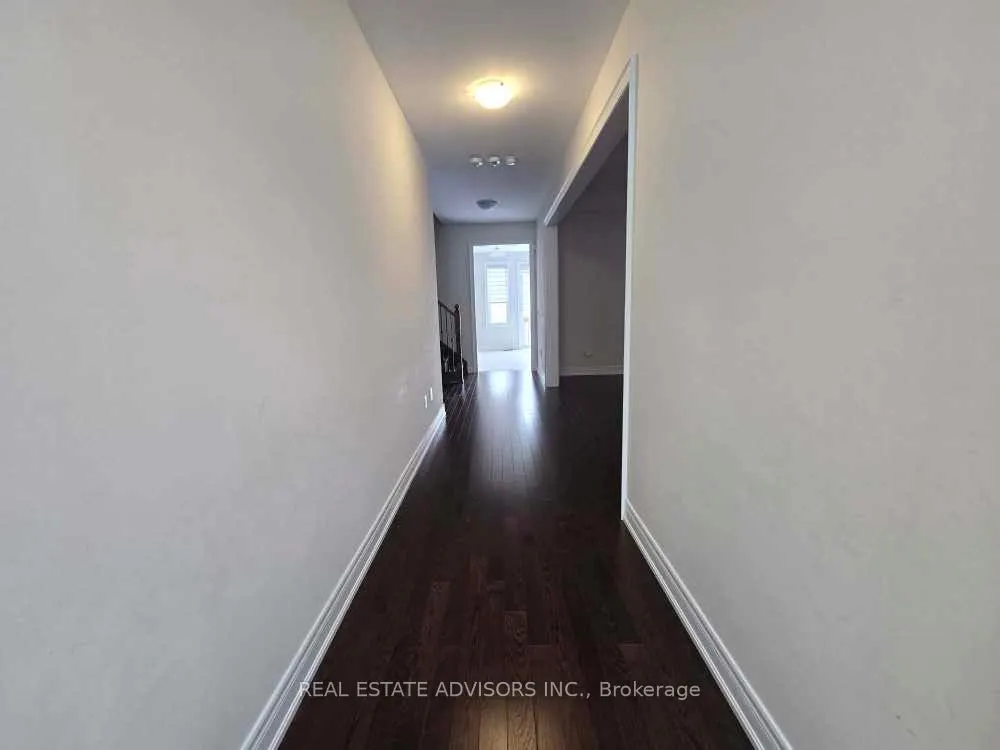 135 Ben Sinclair Avenue