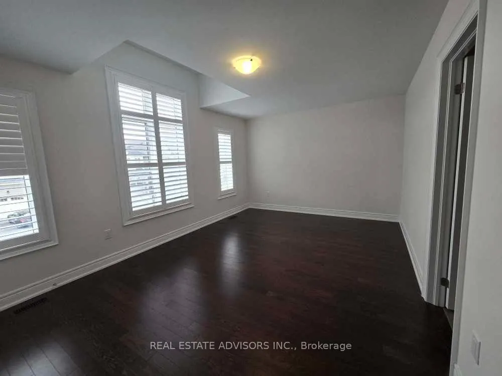135 Ben Sinclair Avenue