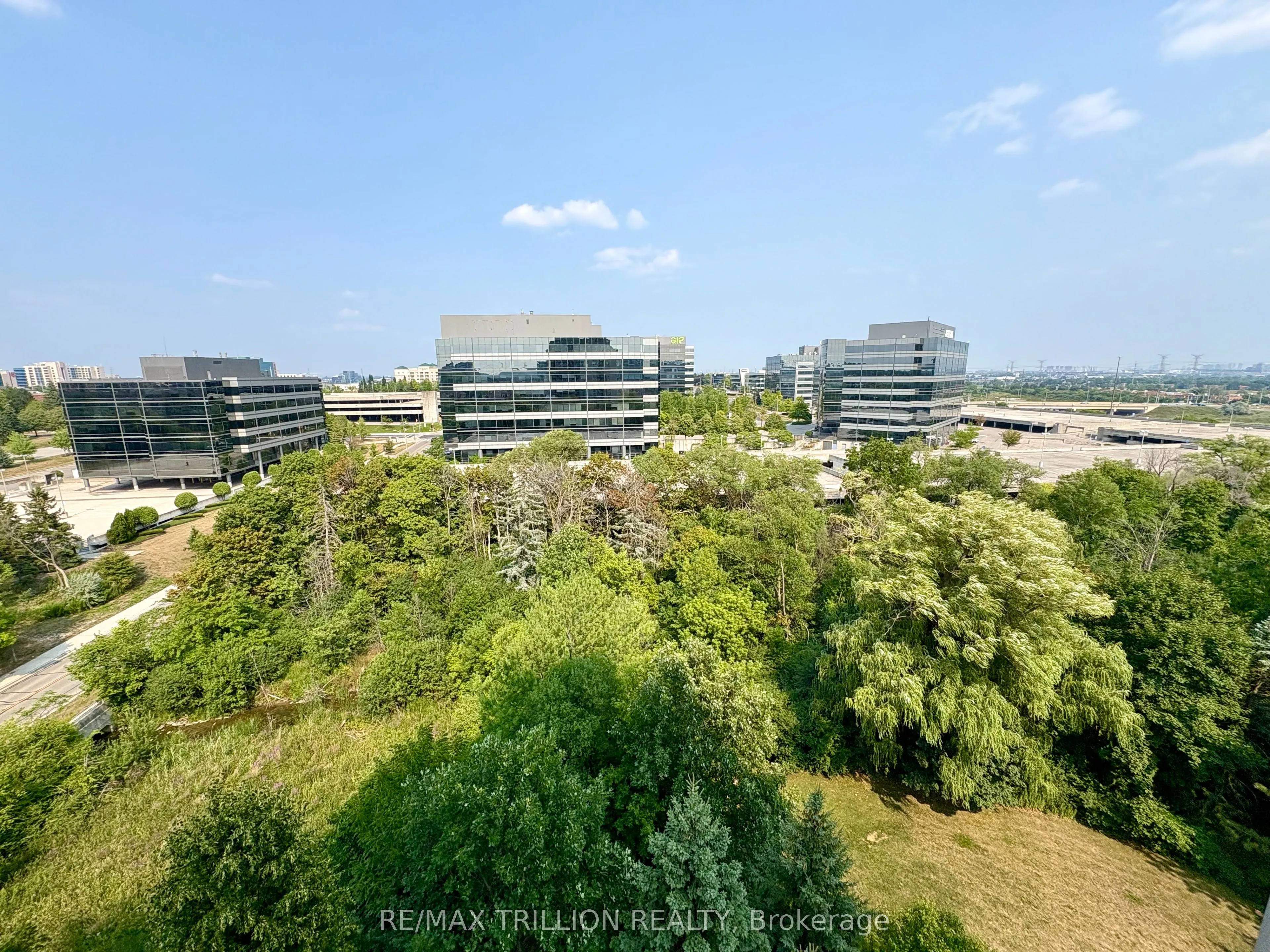 399 South Park Road, #1009